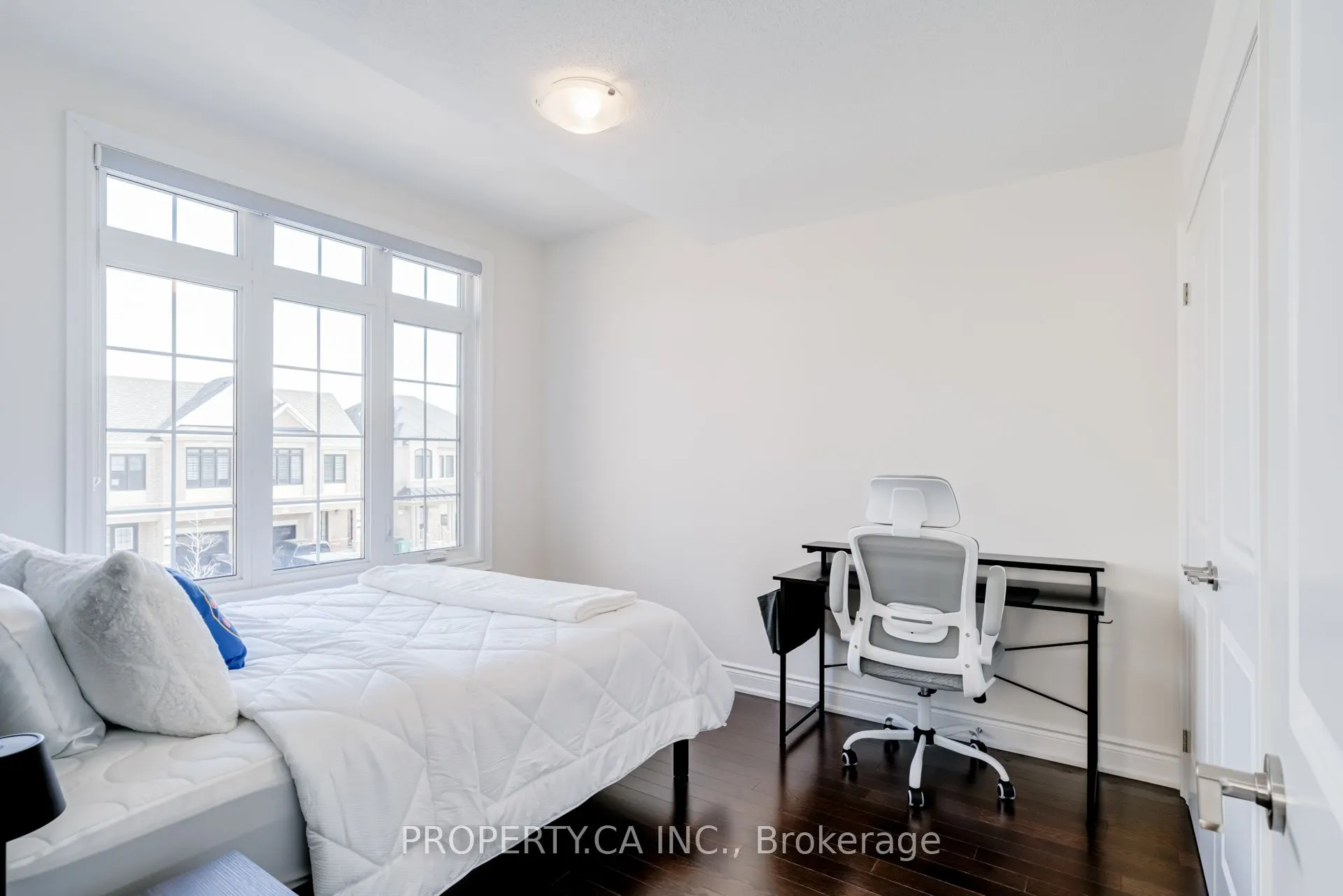 10 Fordham Road