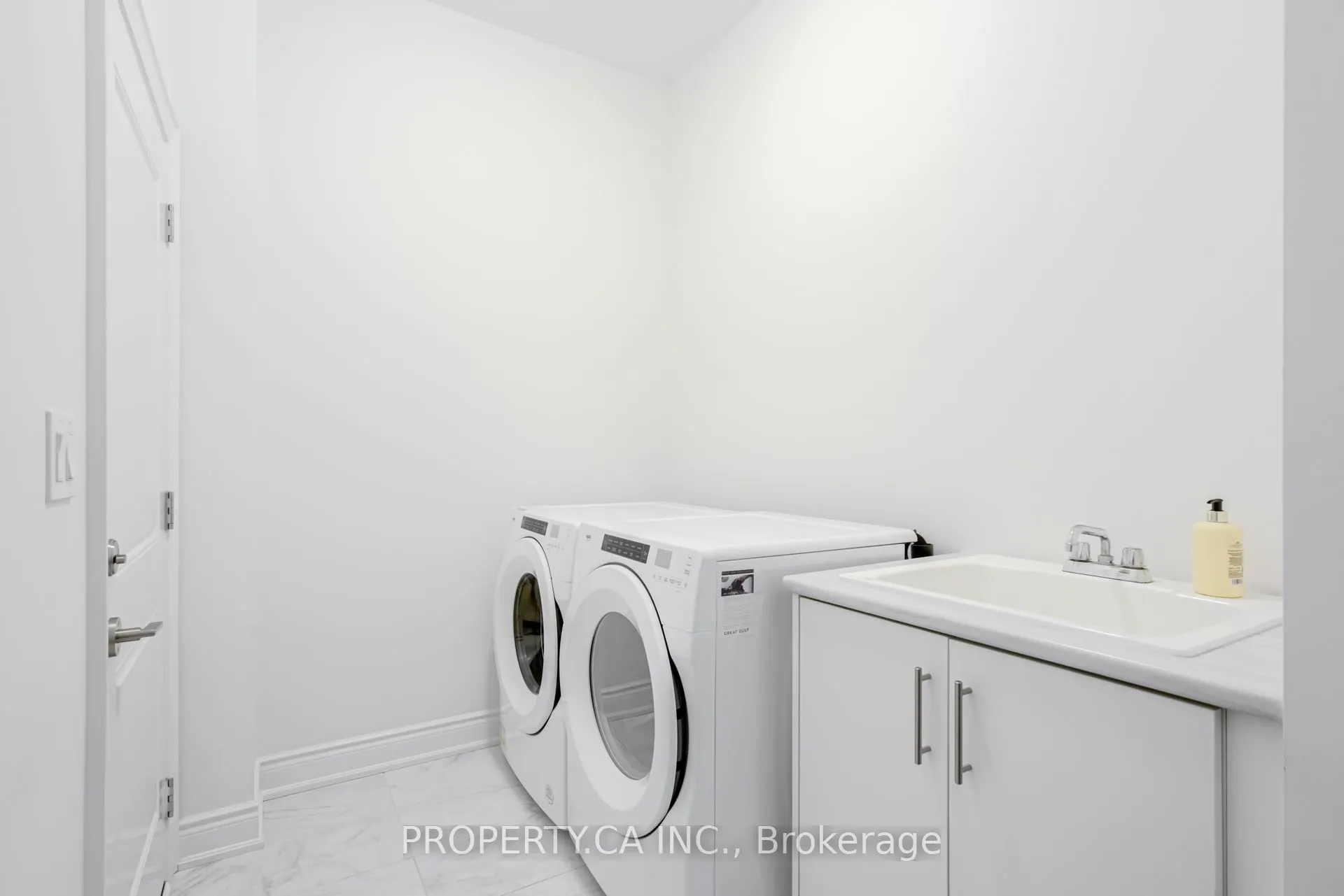 10 Fordham Road