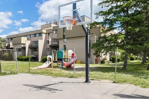 2095 Roche Court, #124