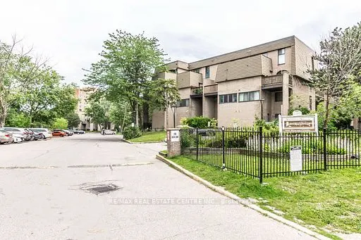 2095 Roche Court, #124