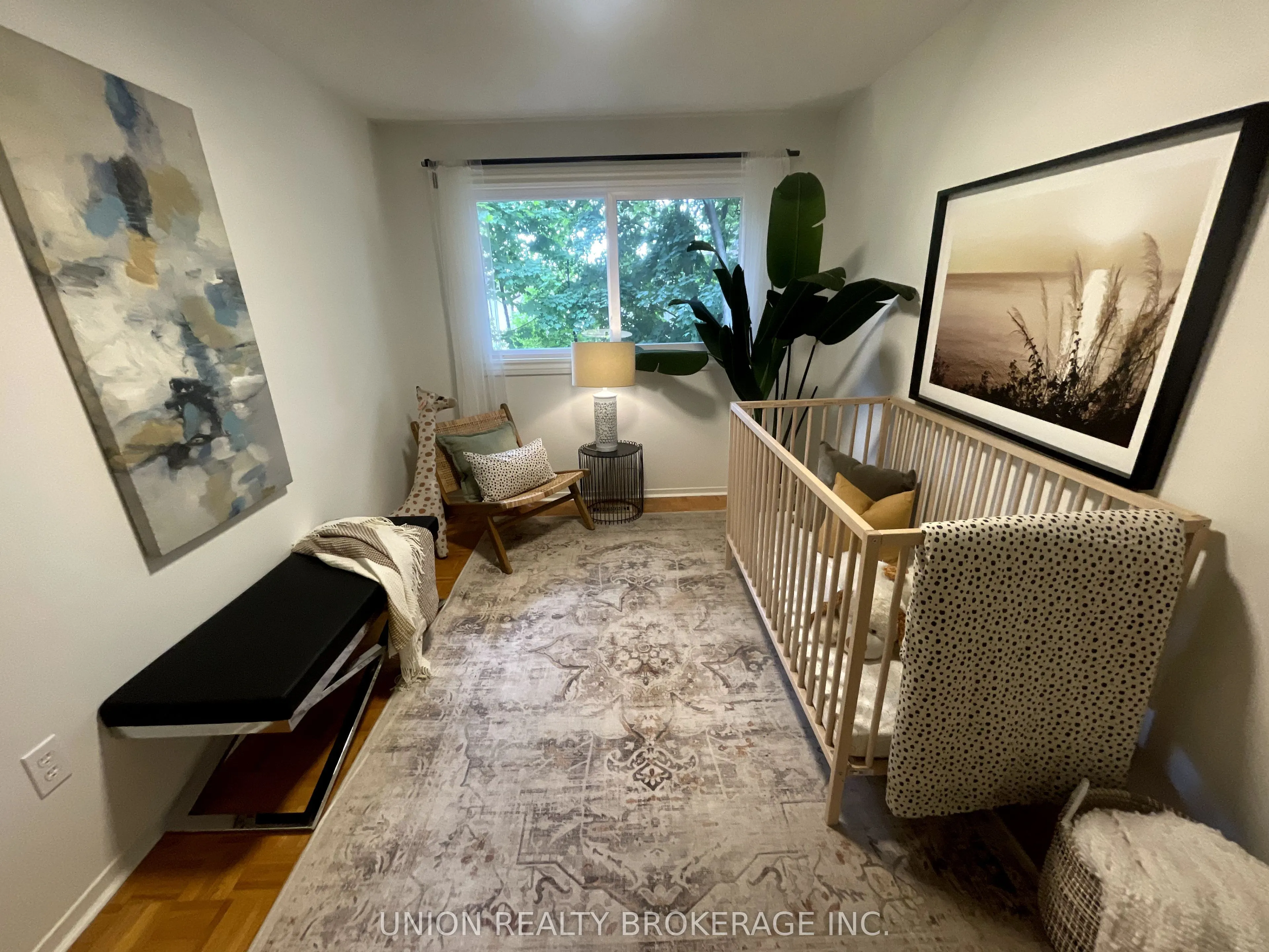 2423 Brasilia Circle