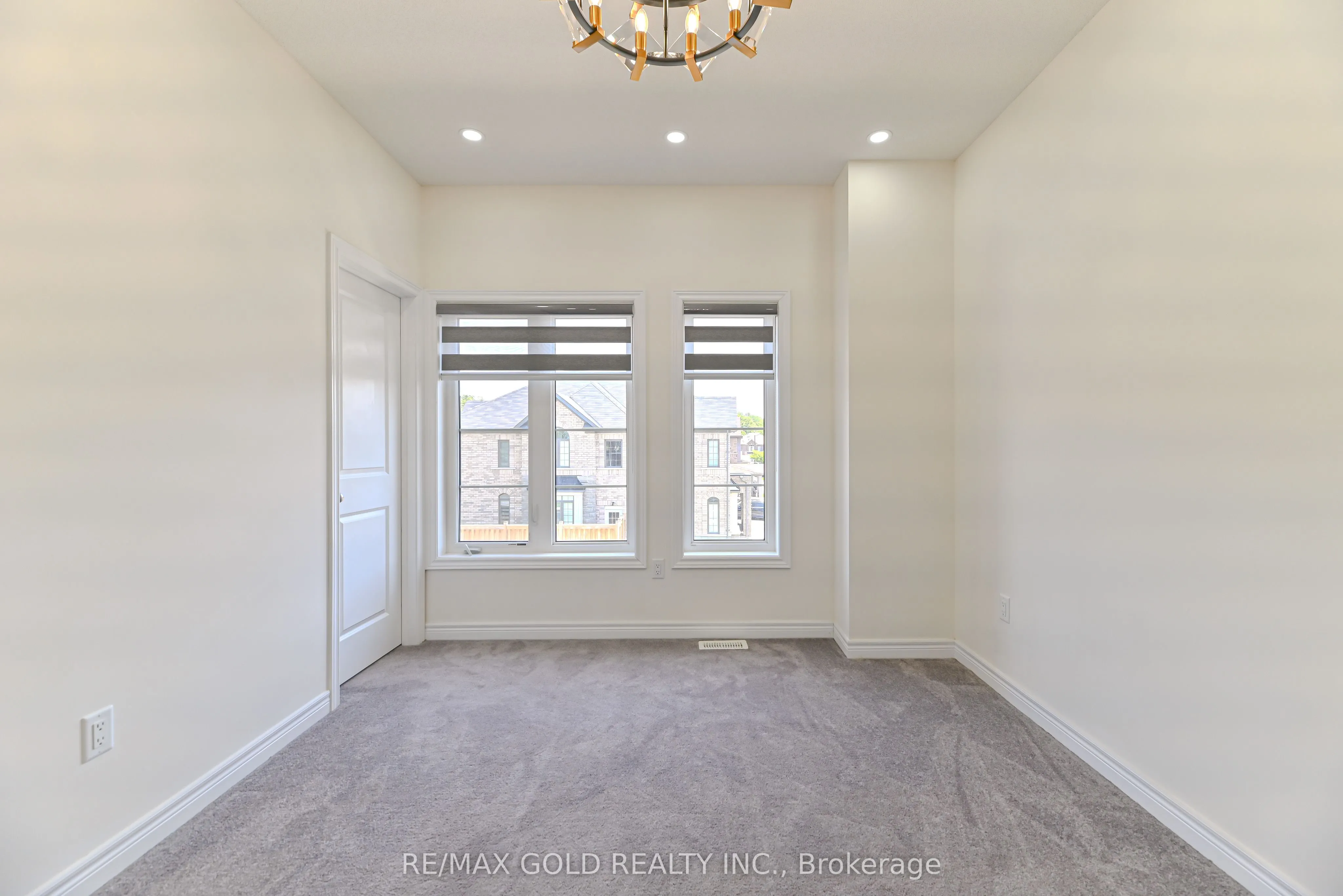 59 Cobriza Crescent