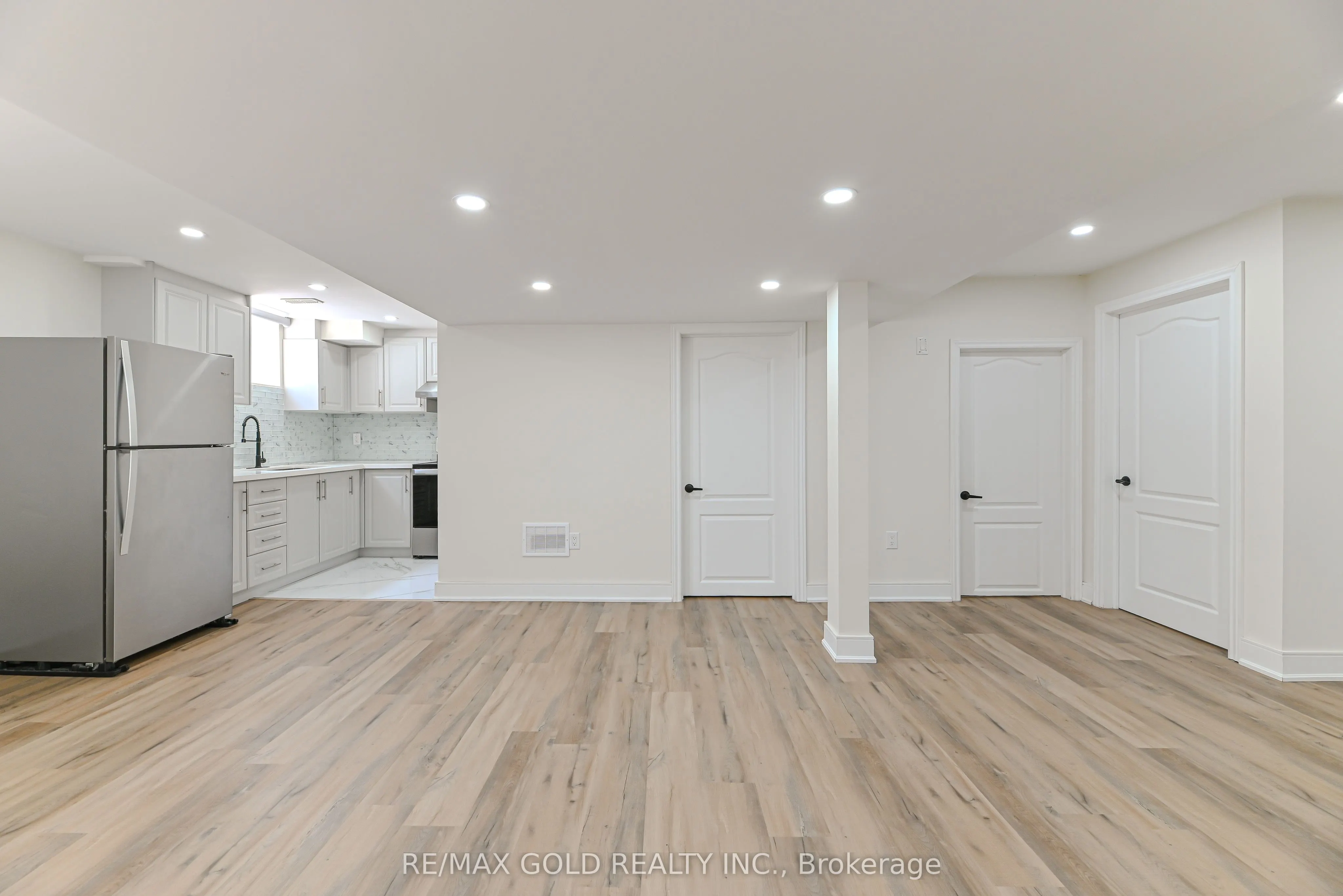 59 Cobriza Crescent
