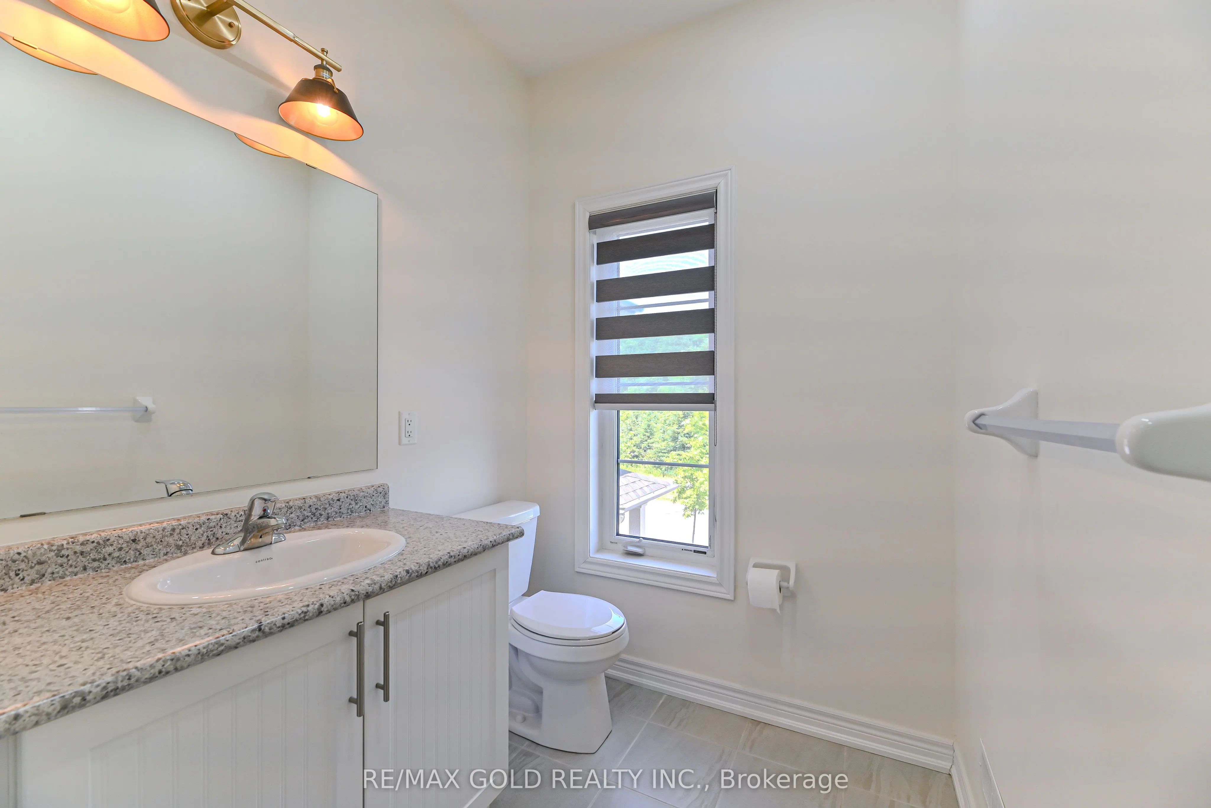 59 Cobriza Crescent