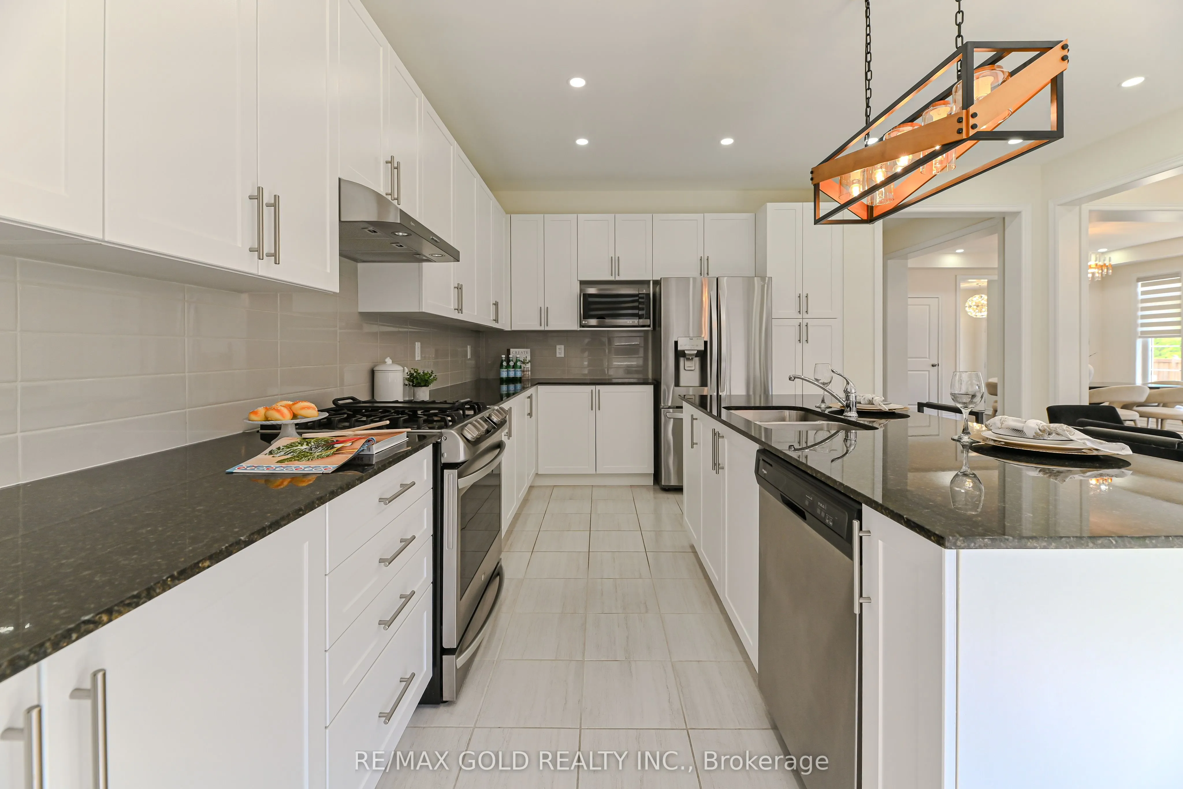 59 Cobriza Crescent