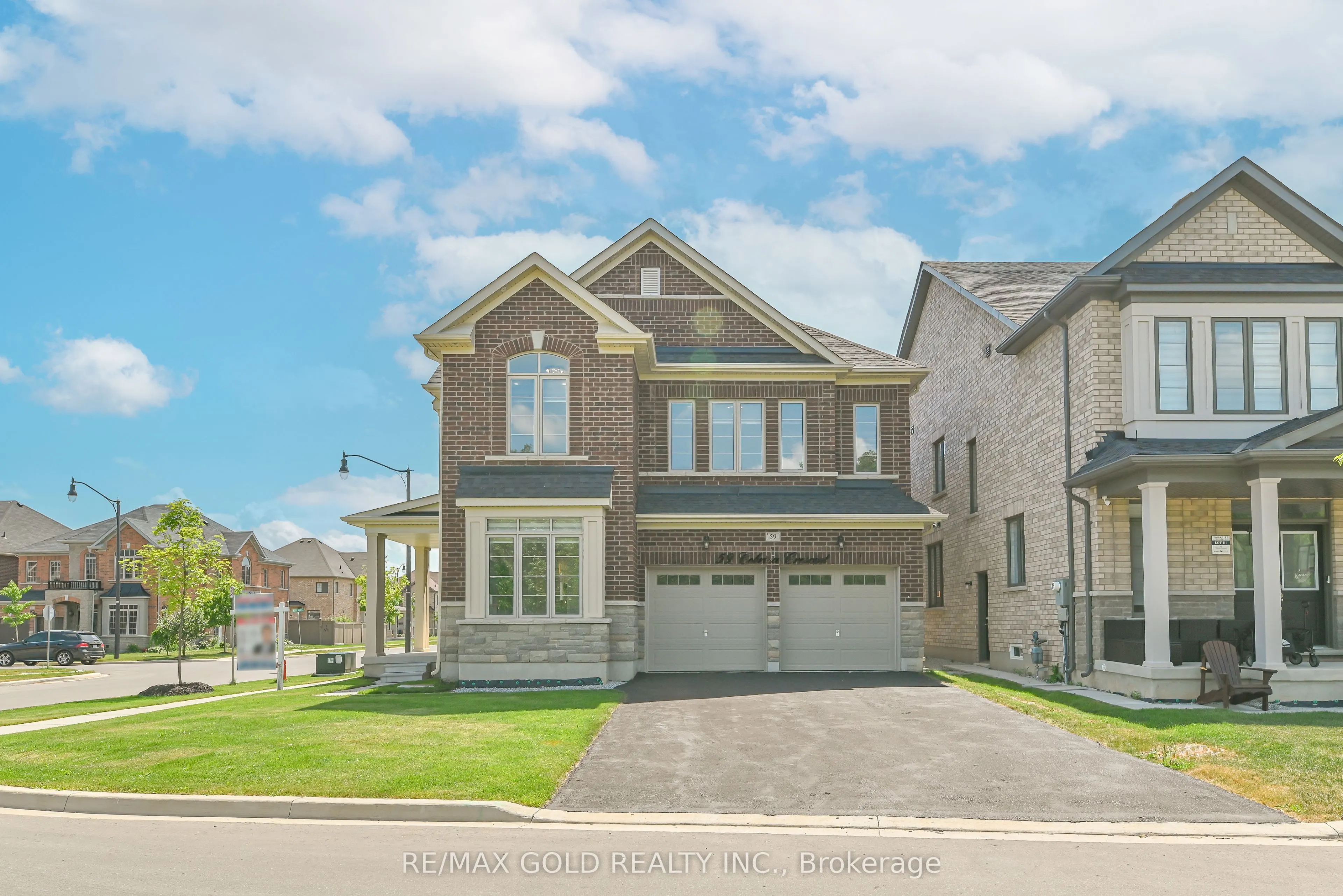 59 Cobriza Crescent