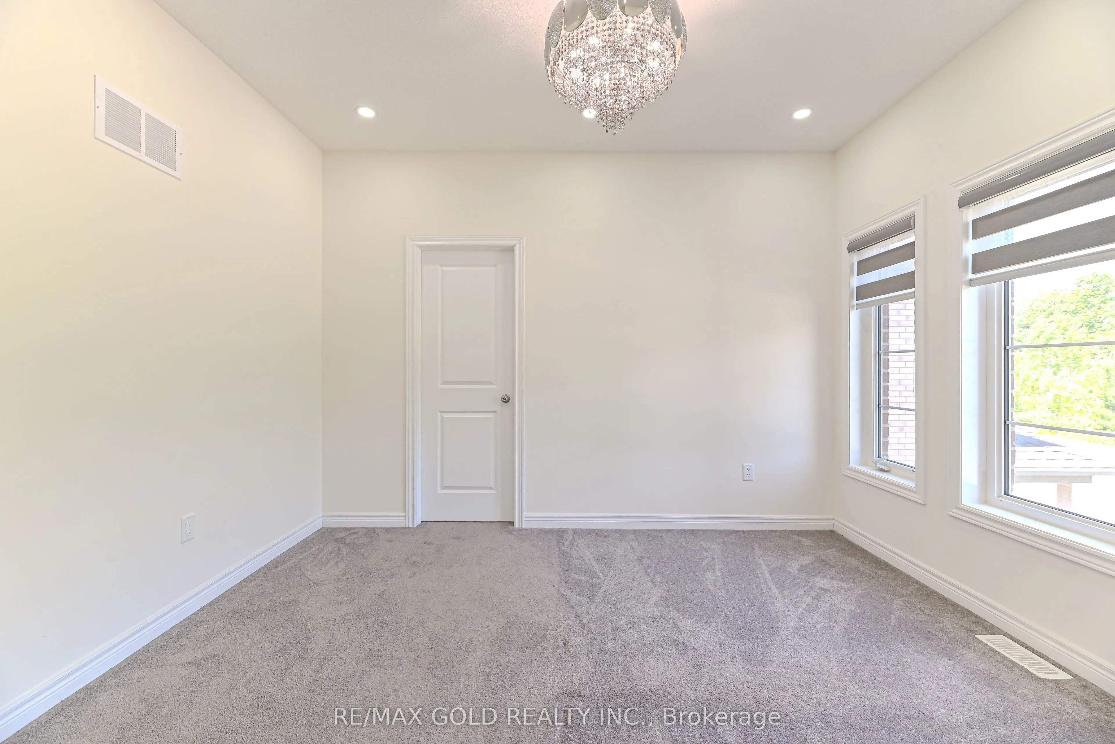 59 Cobriza Crescent