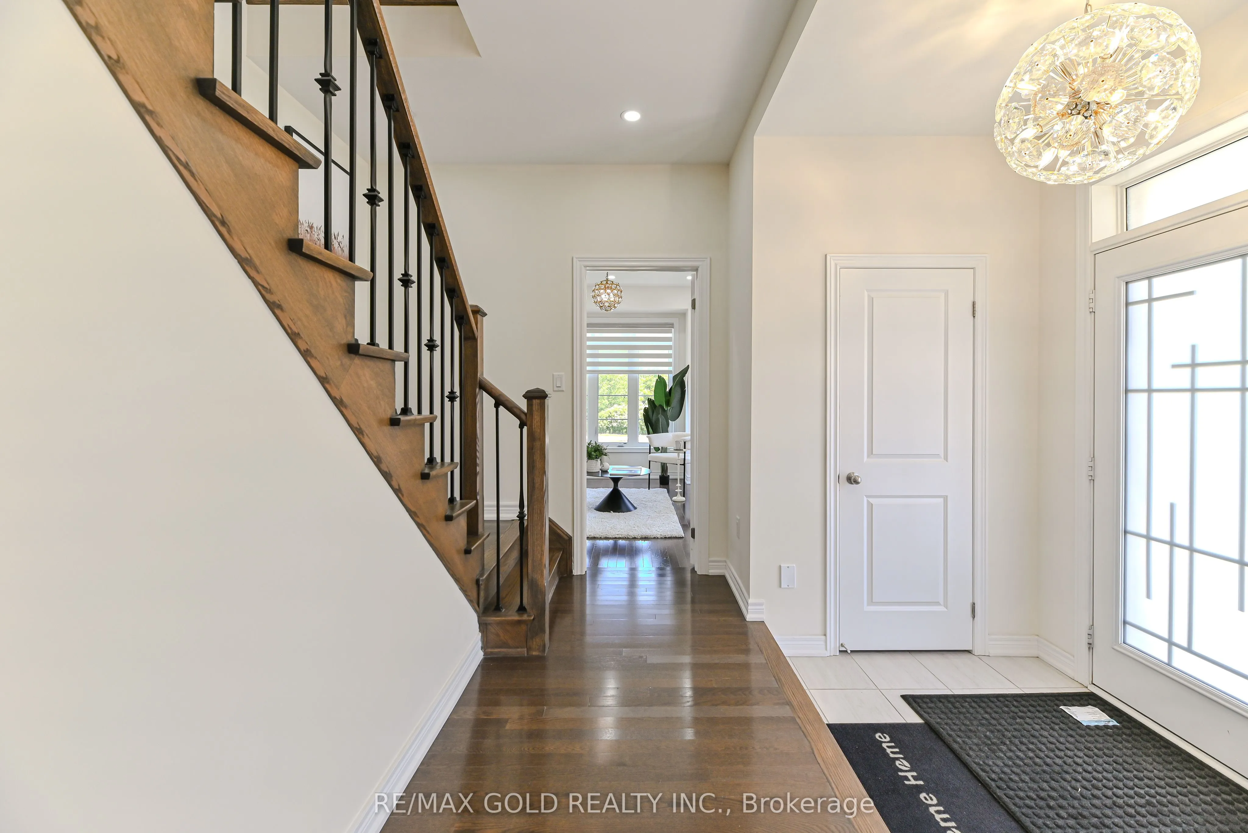 59 Cobriza Crescent
