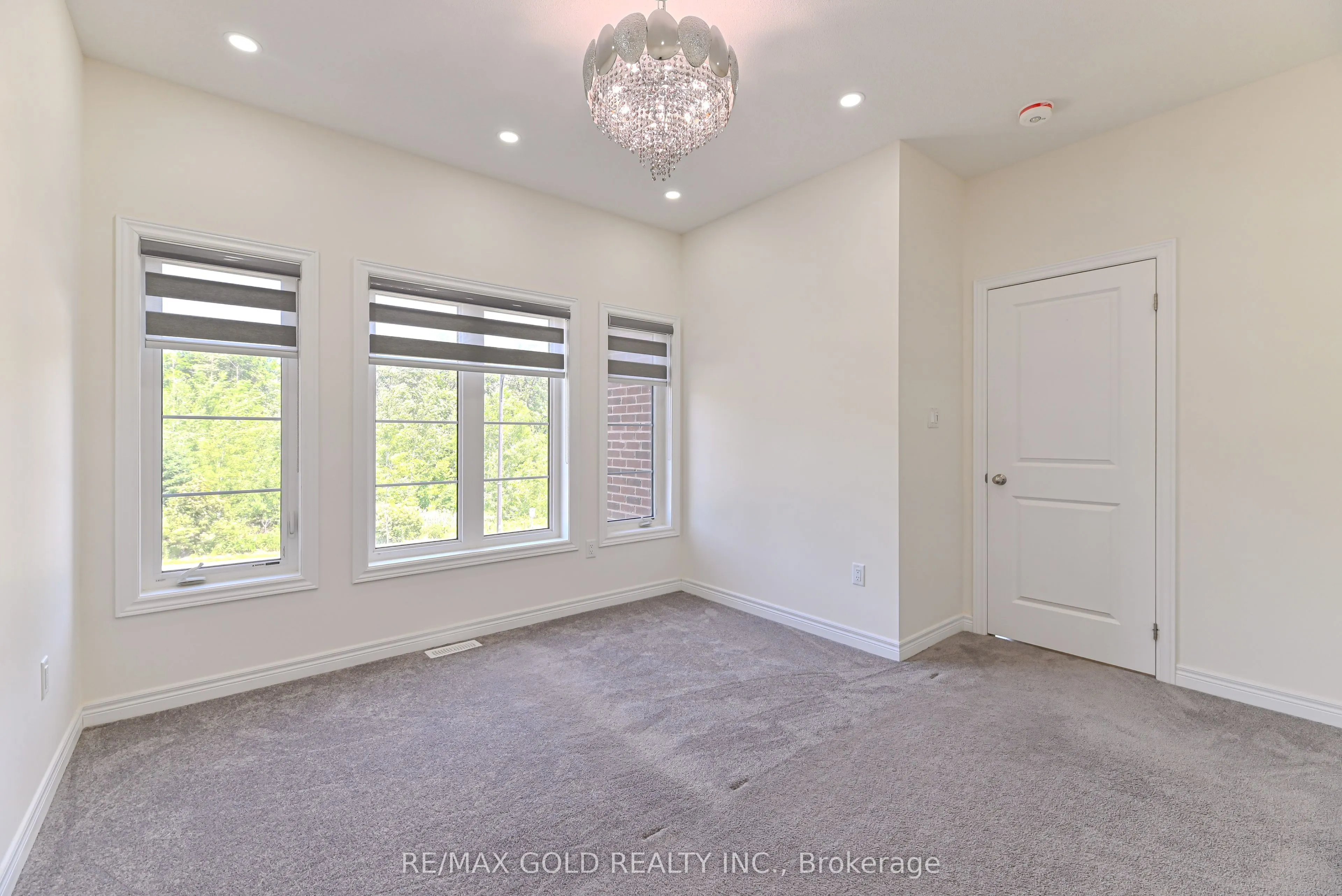 59 Cobriza Crescent