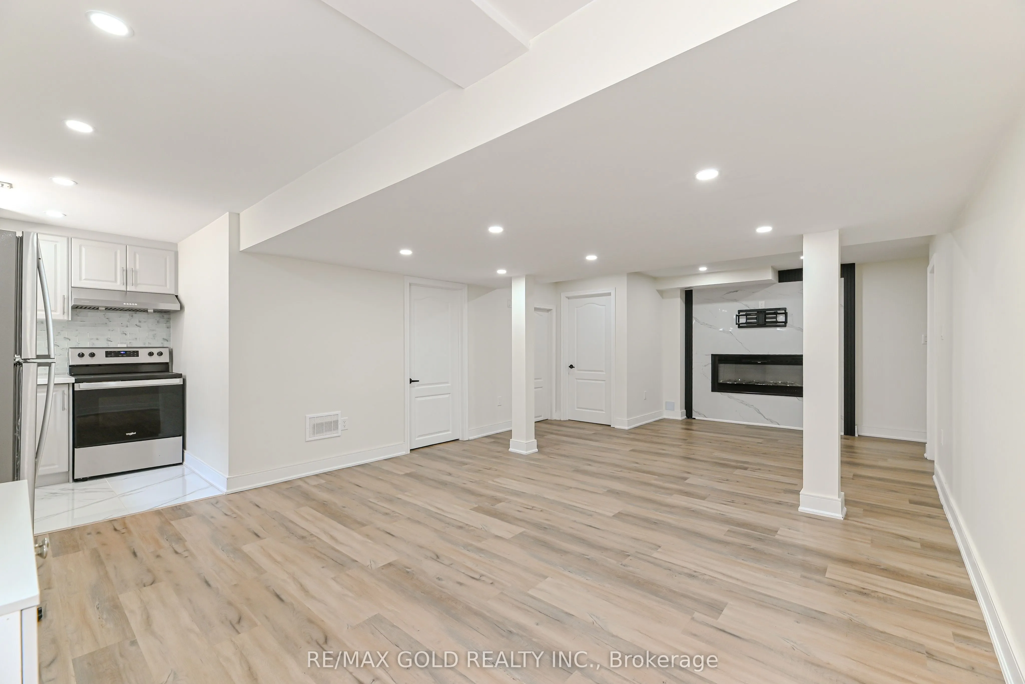 59 Cobriza Crescent