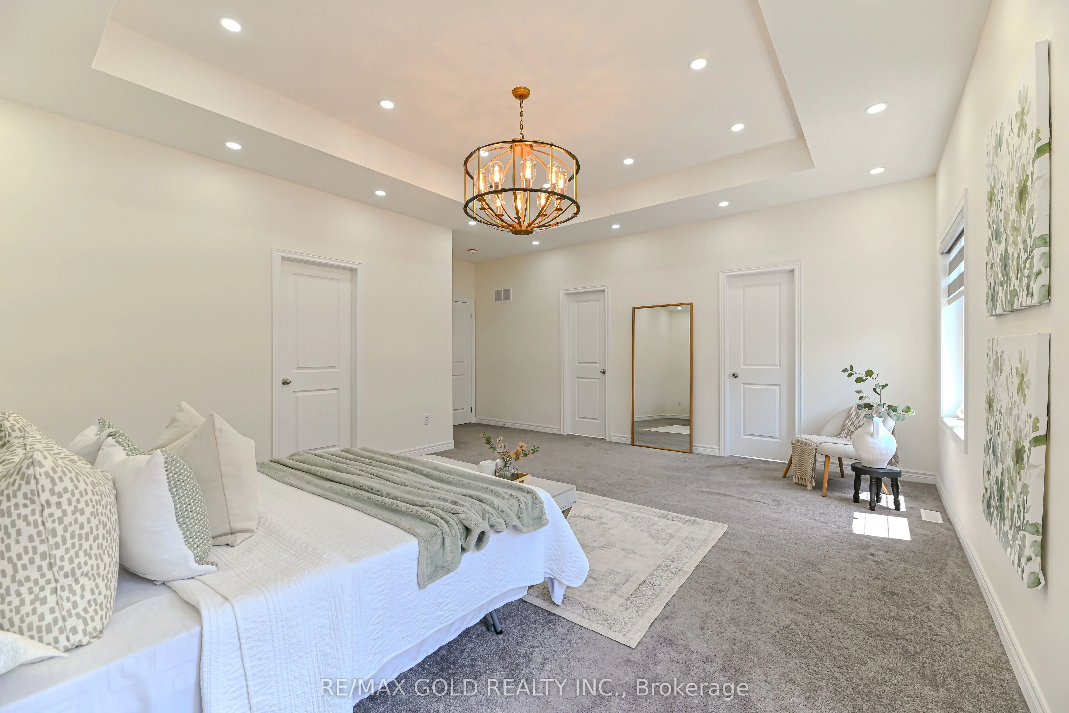 59 Cobriza Crescent
