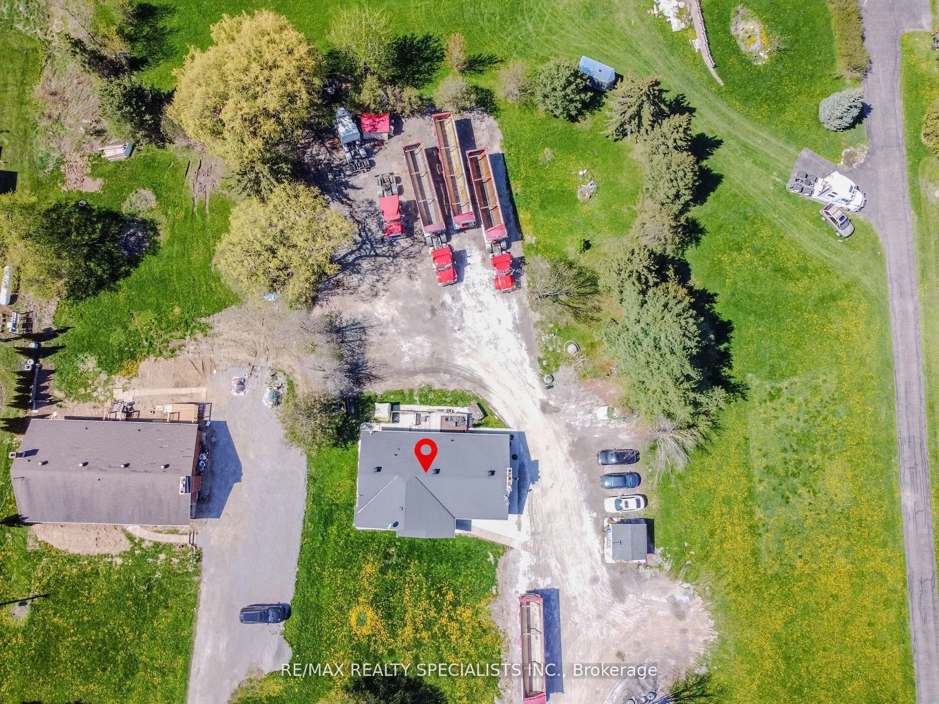 10704 Trafalgar Road