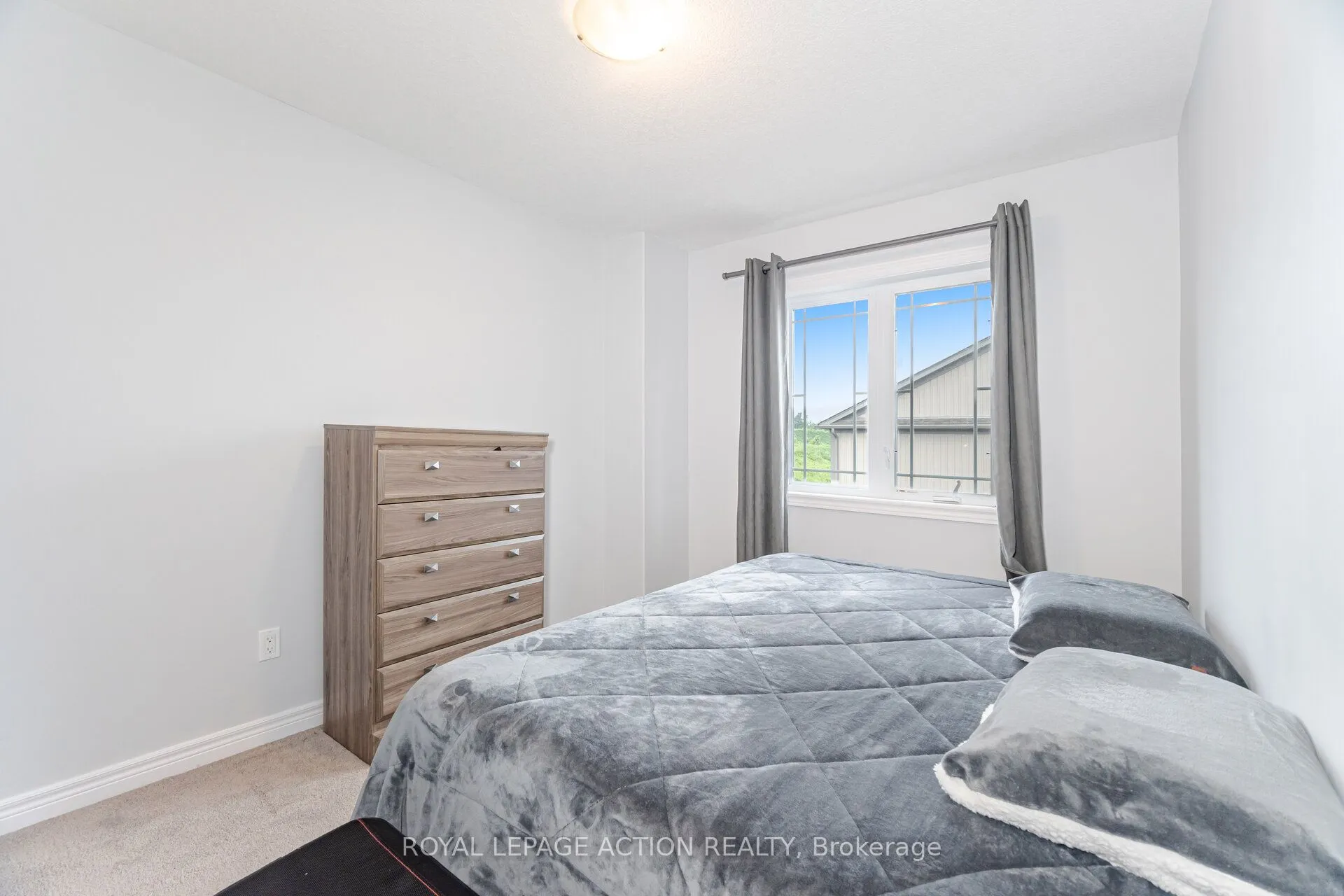 124 Parkinson Crescent, #11