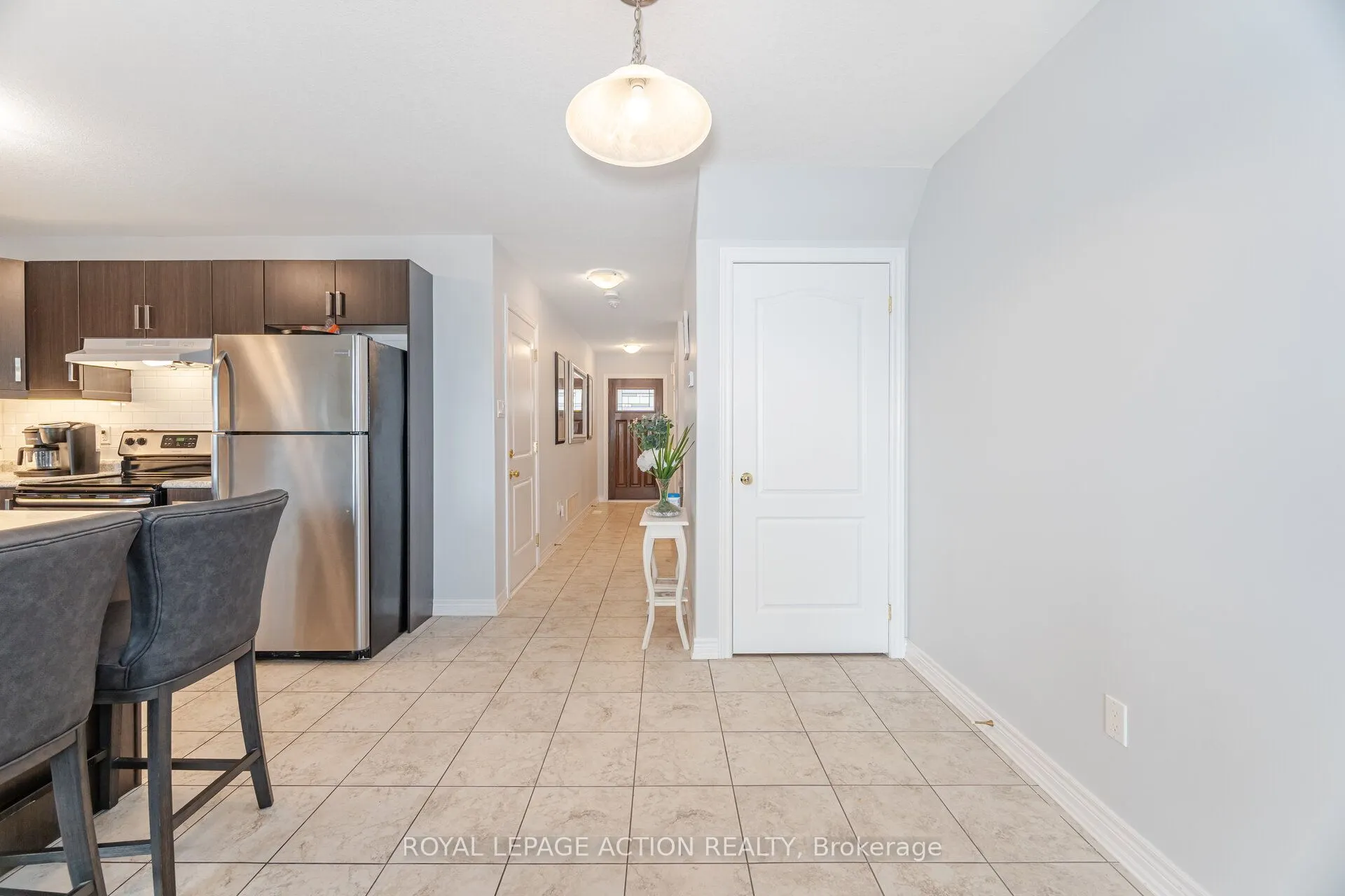 124 Parkinson Crescent, #11