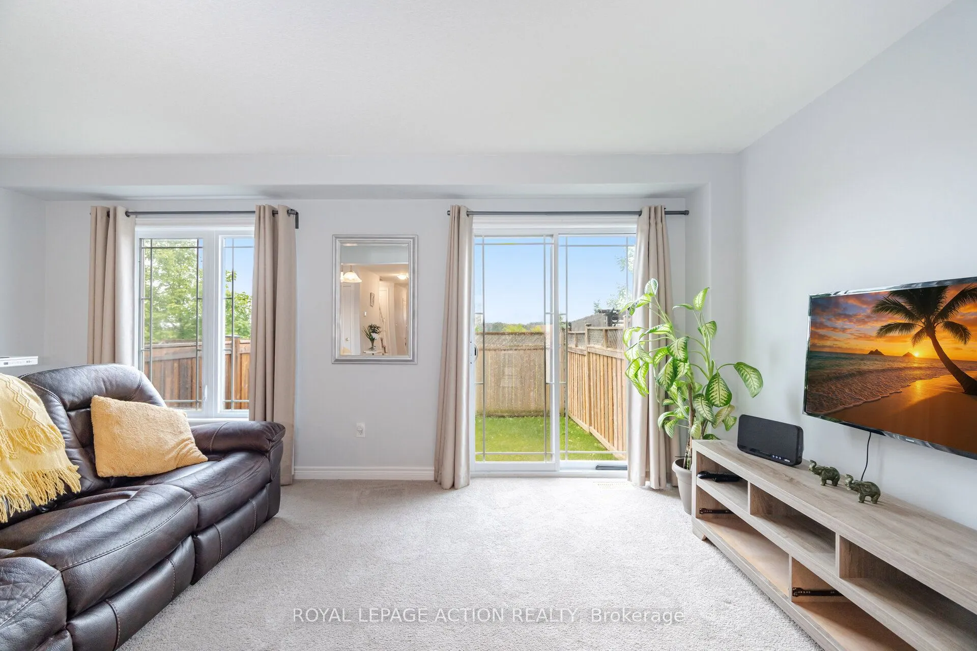 124 Parkinson Crescent, #11