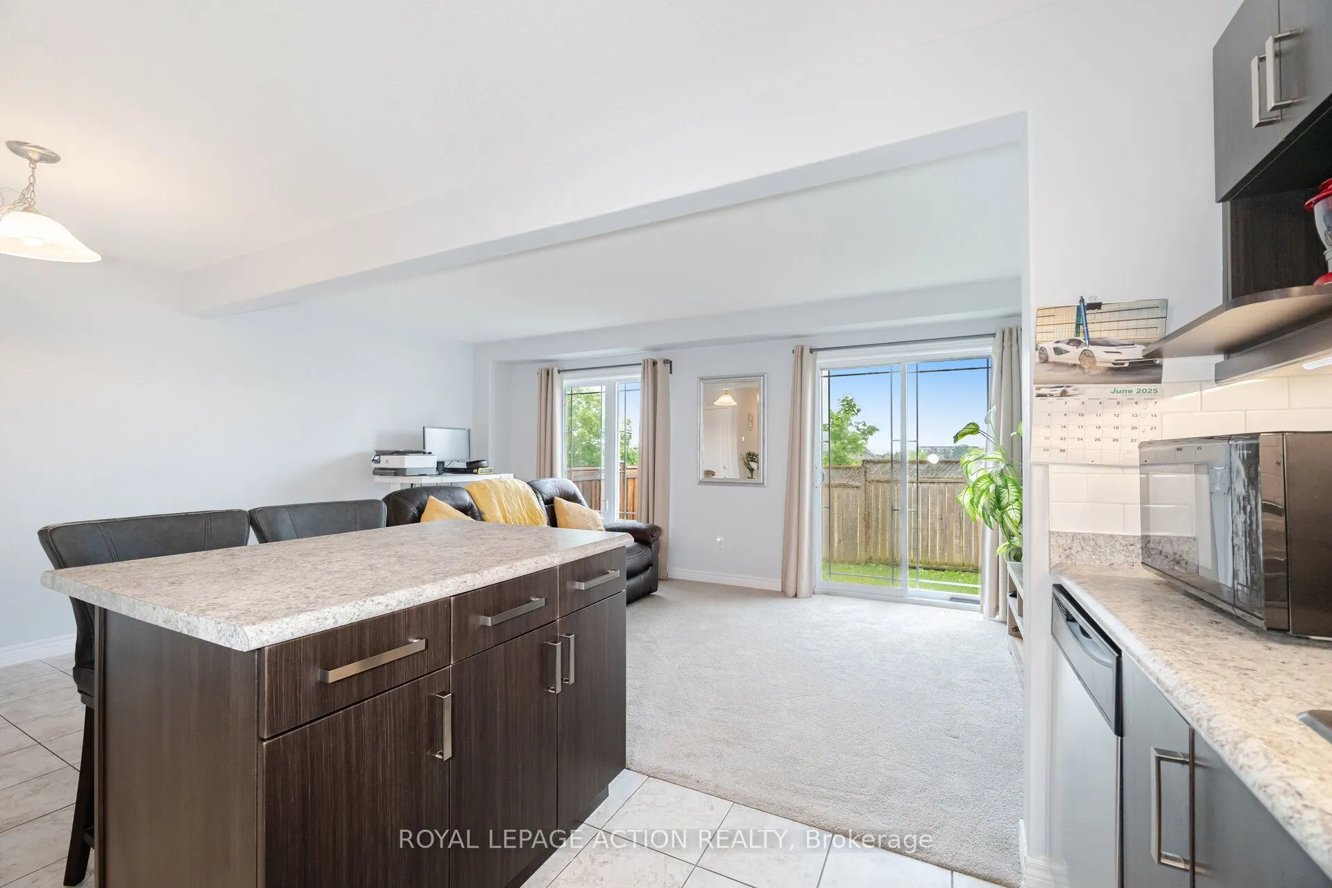 124 Parkinson Crescent, #11