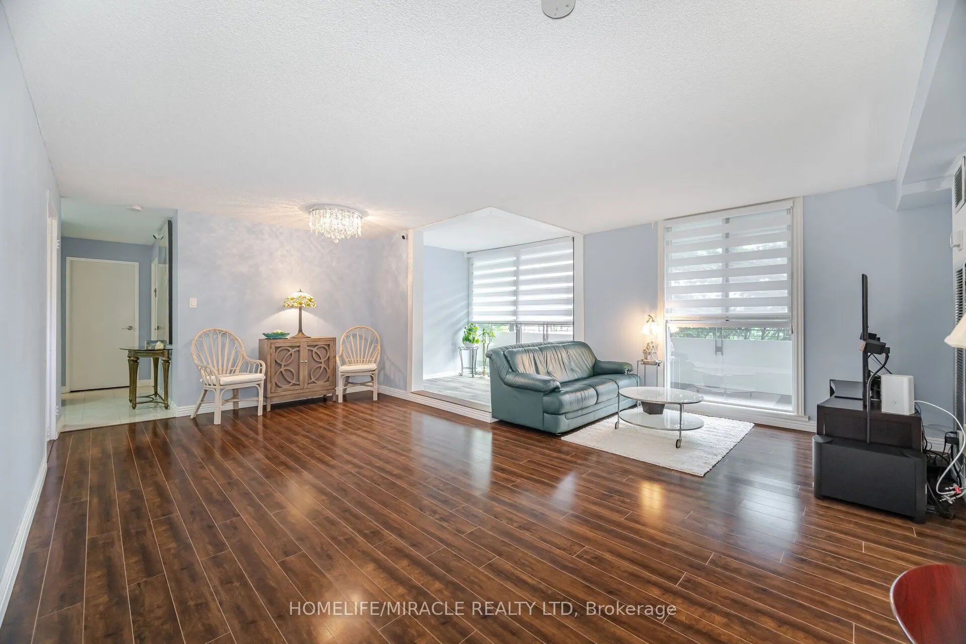 1320 Mississauga valley Boulevard, #515