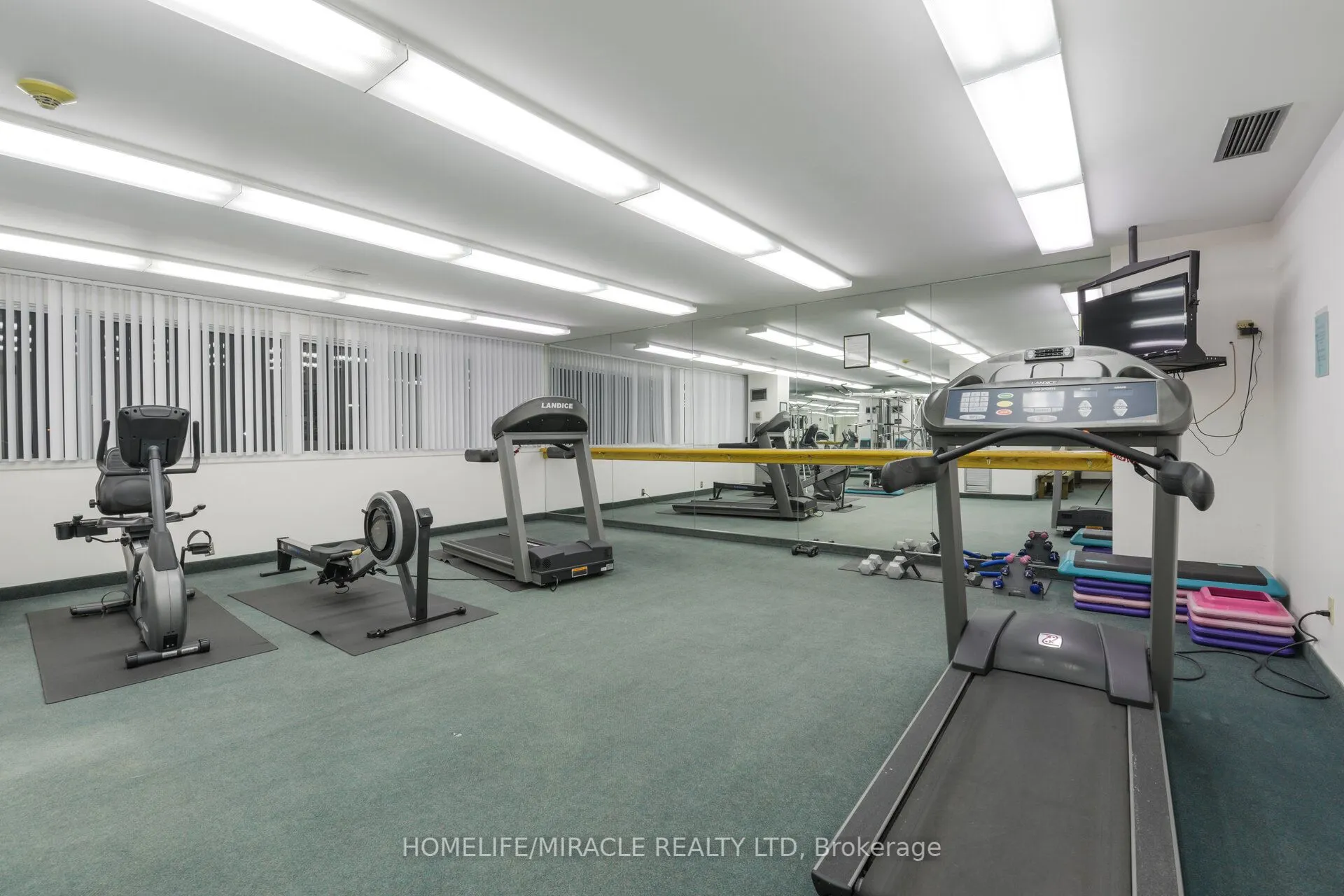 1320 Mississauga valley Boulevard, #515