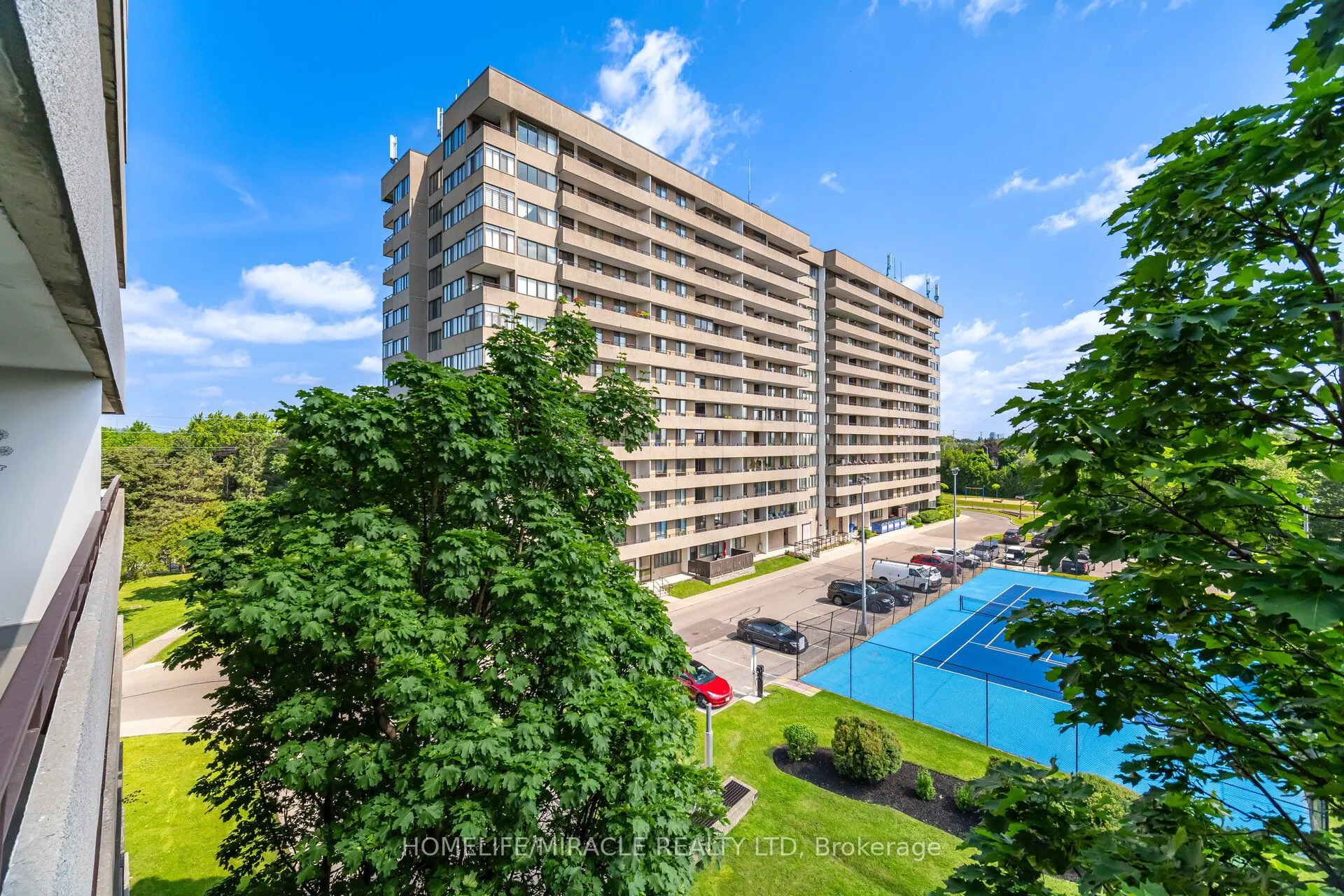 1320 Mississauga valley Boulevard, #515