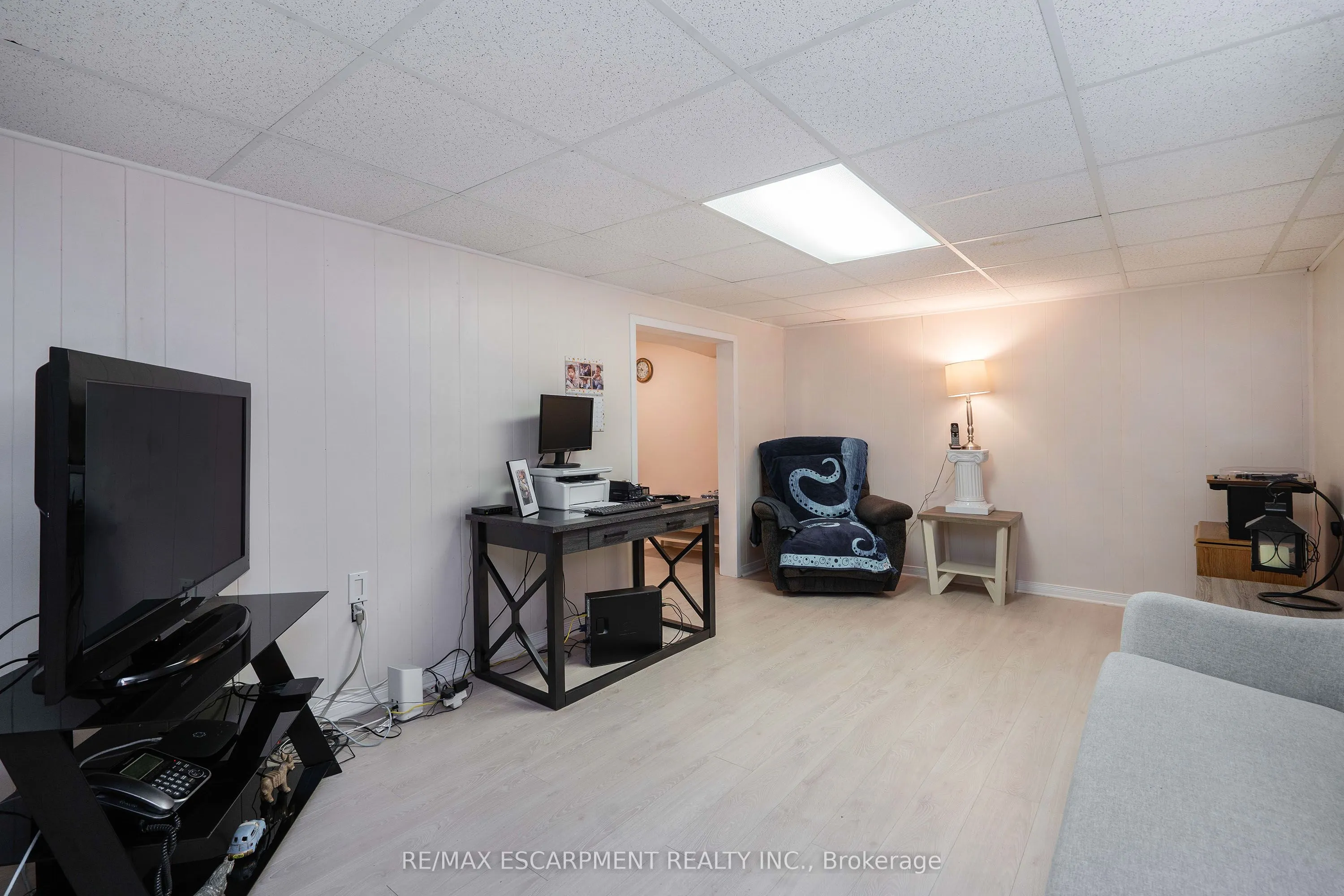 1496 Tyneburn Crescent