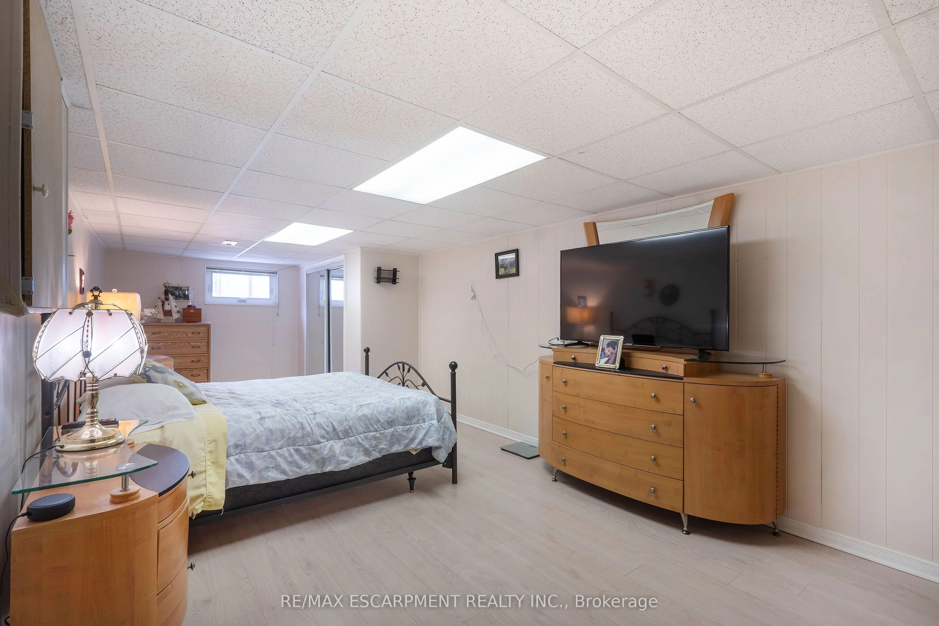 1496 Tyneburn Crescent