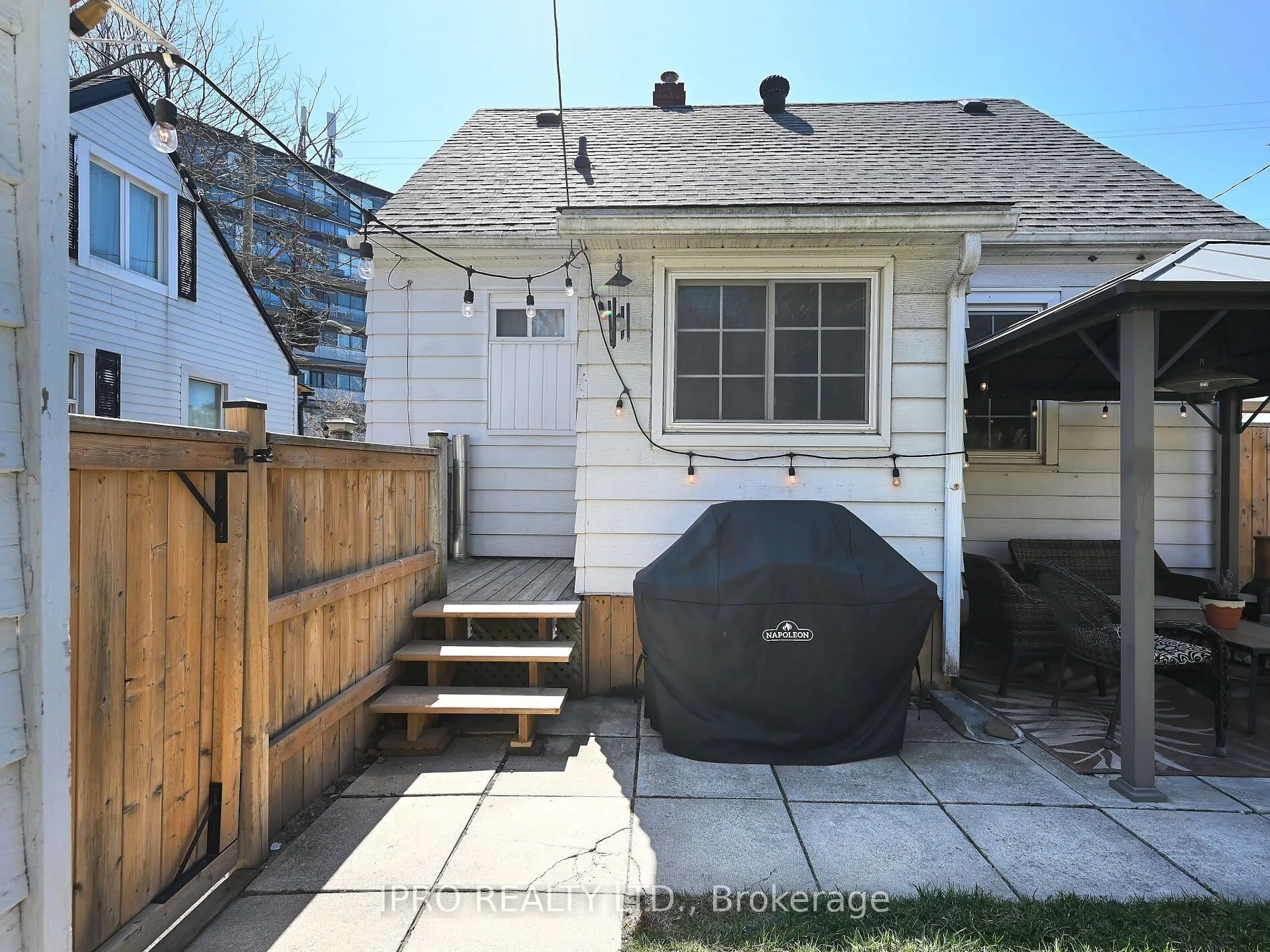 13 Avon Park Drive