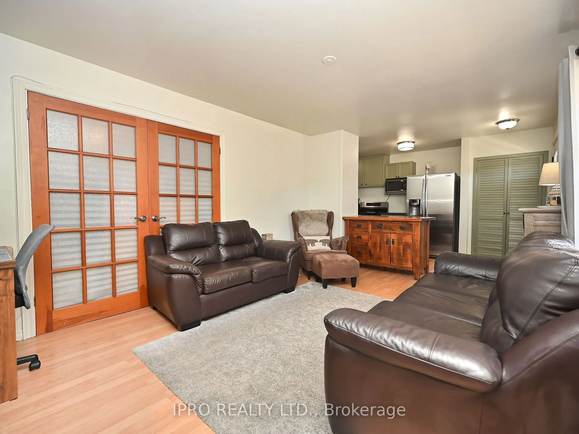 13 Avon Park Drive