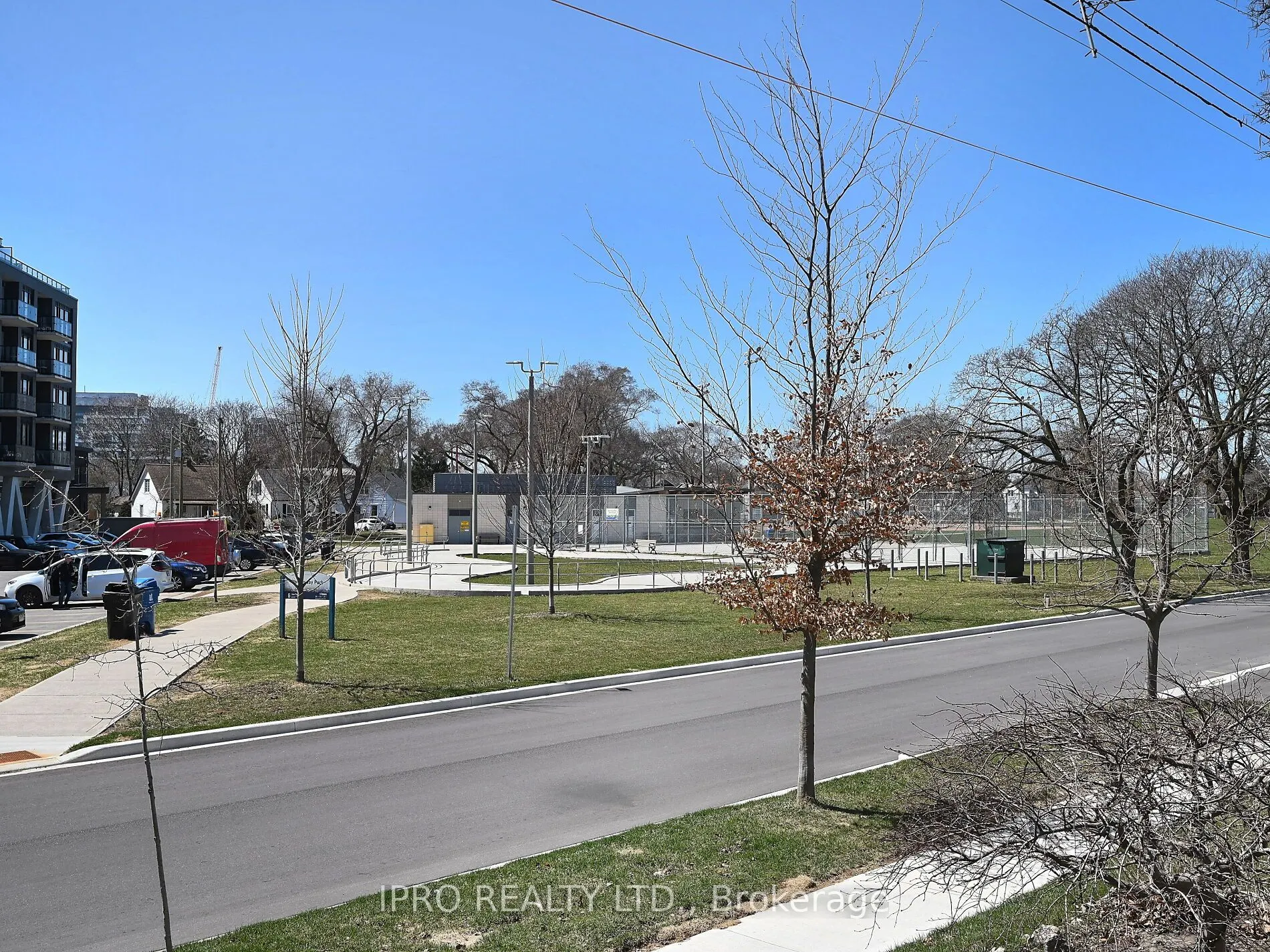 13 Avon Park Drive