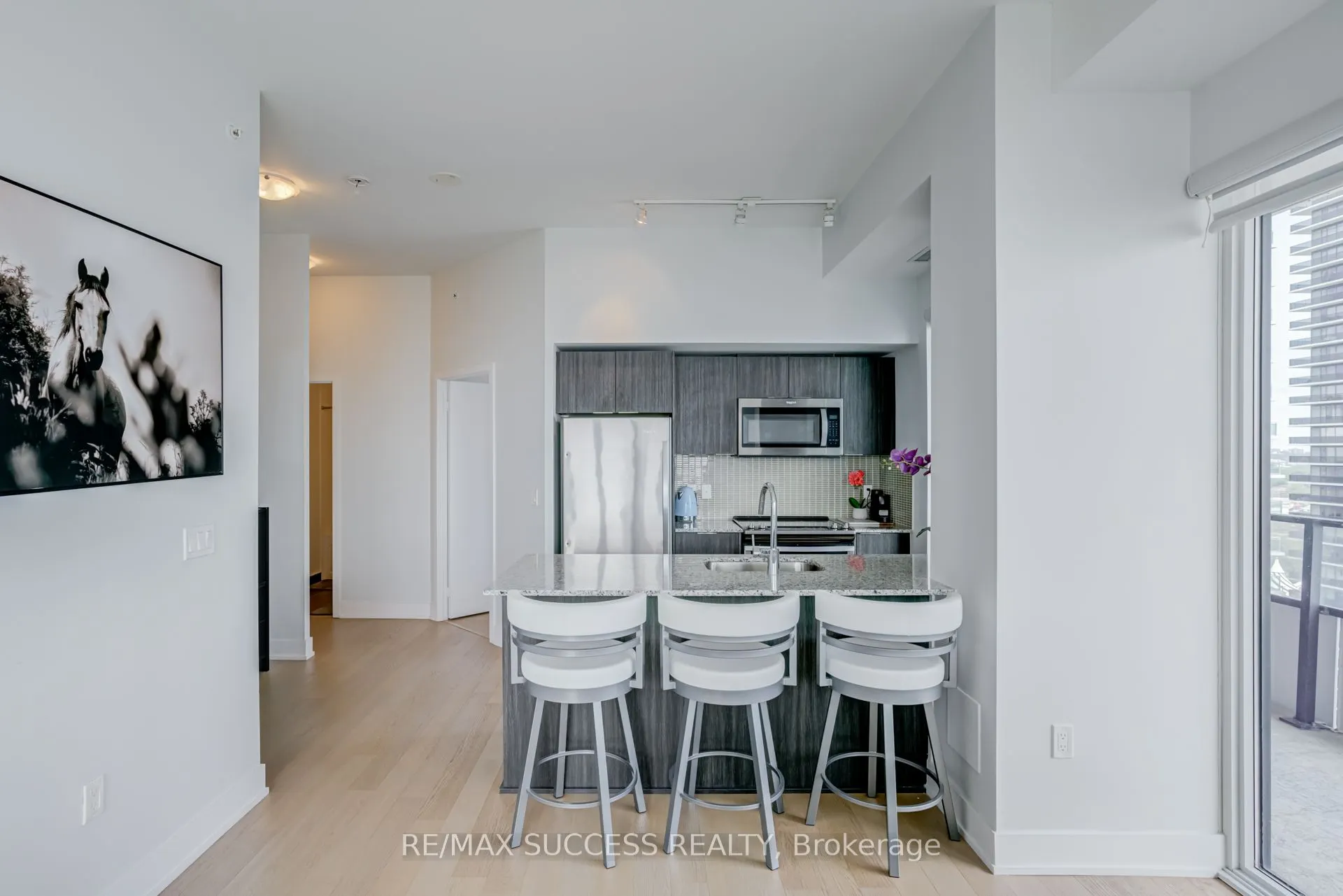 20 Shore breeze Avenue, #1807