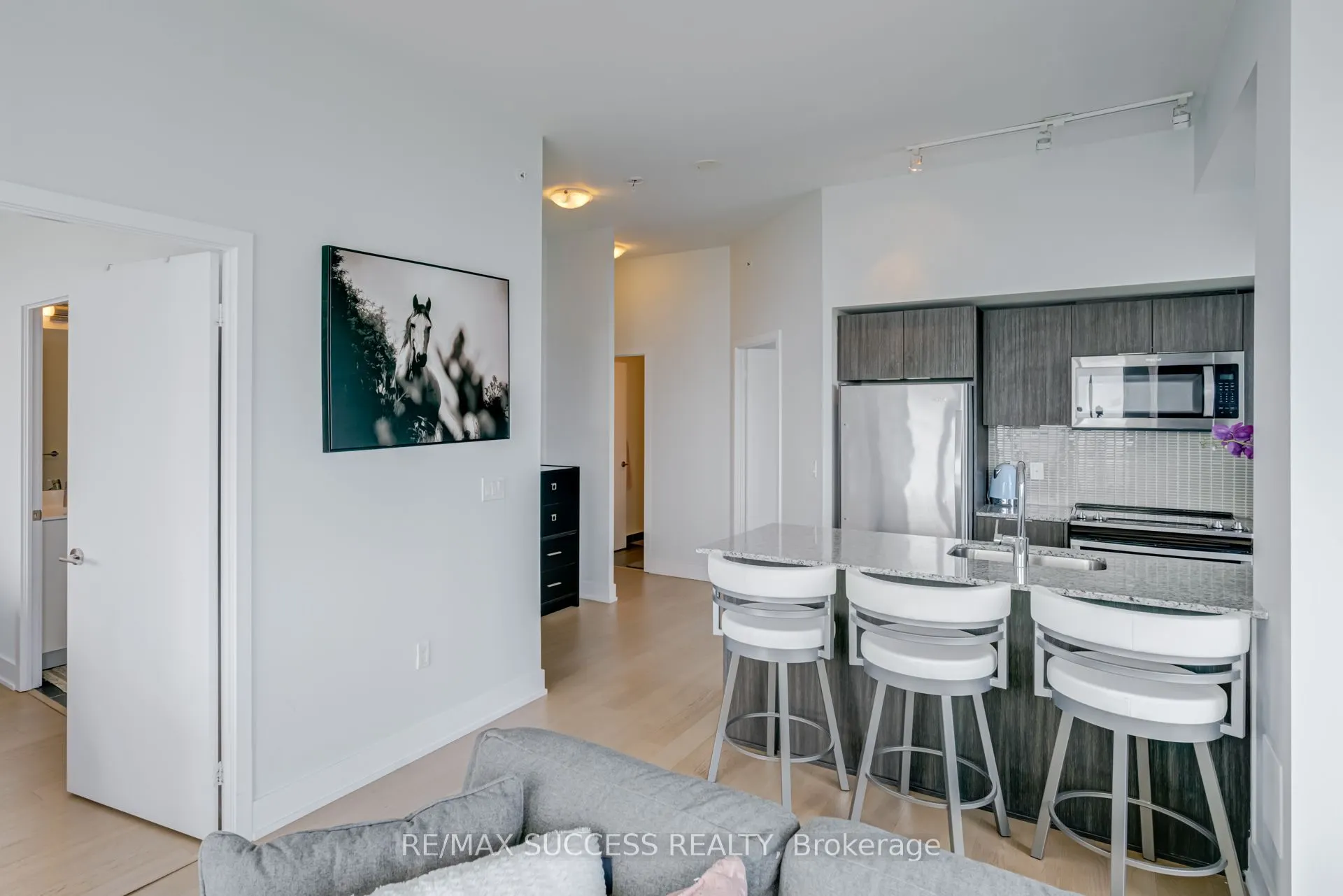 20 Shore breeze Avenue, #1807