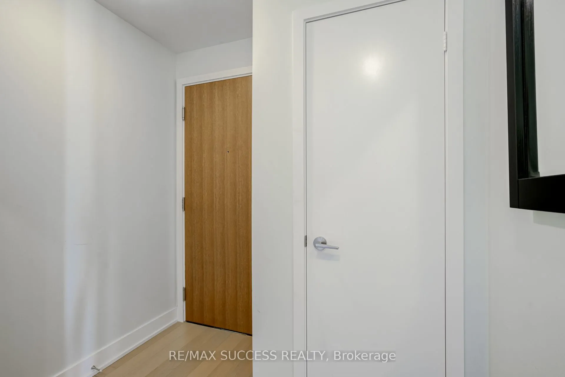 20 Shore breeze Avenue, #1807