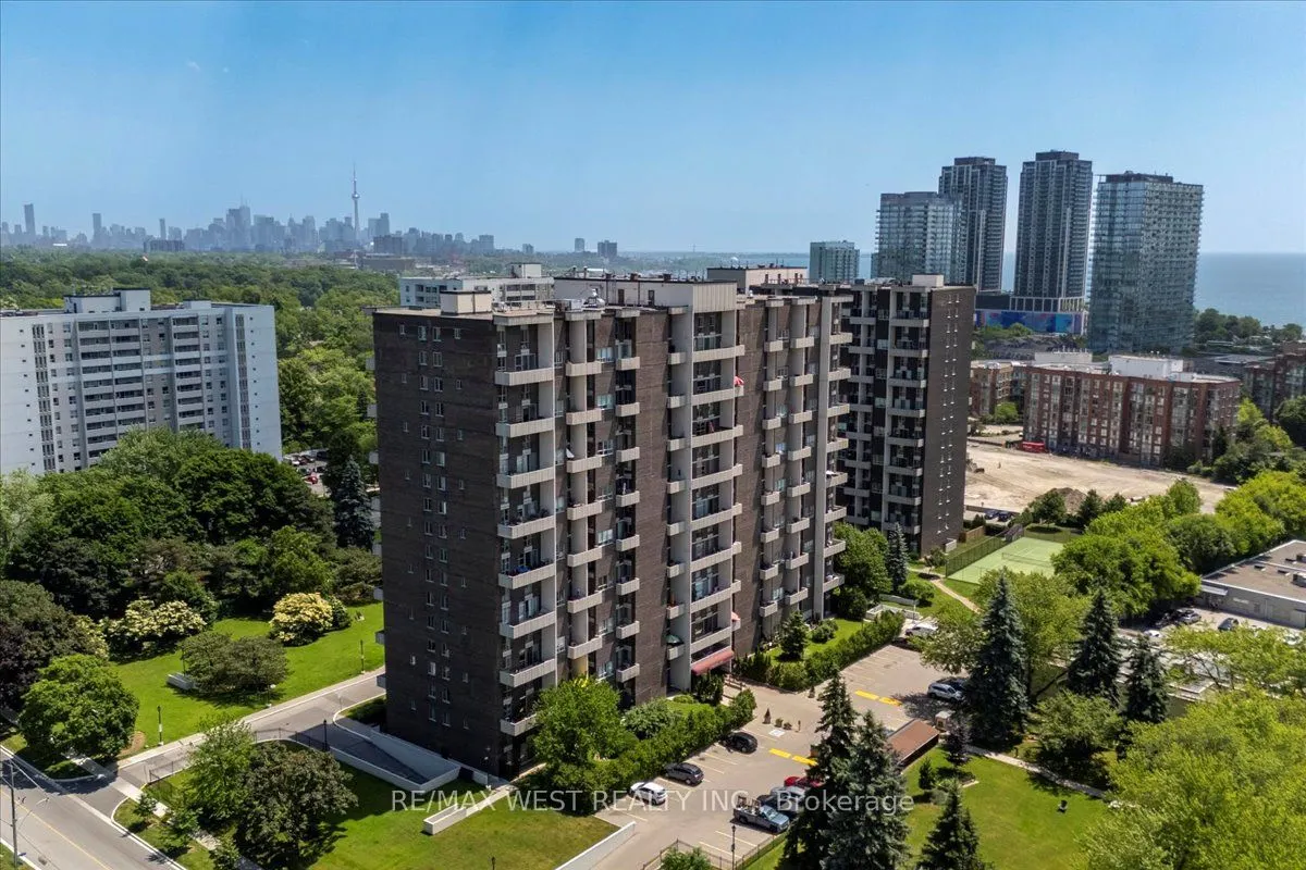 35 Ormskirk Avenue, #501