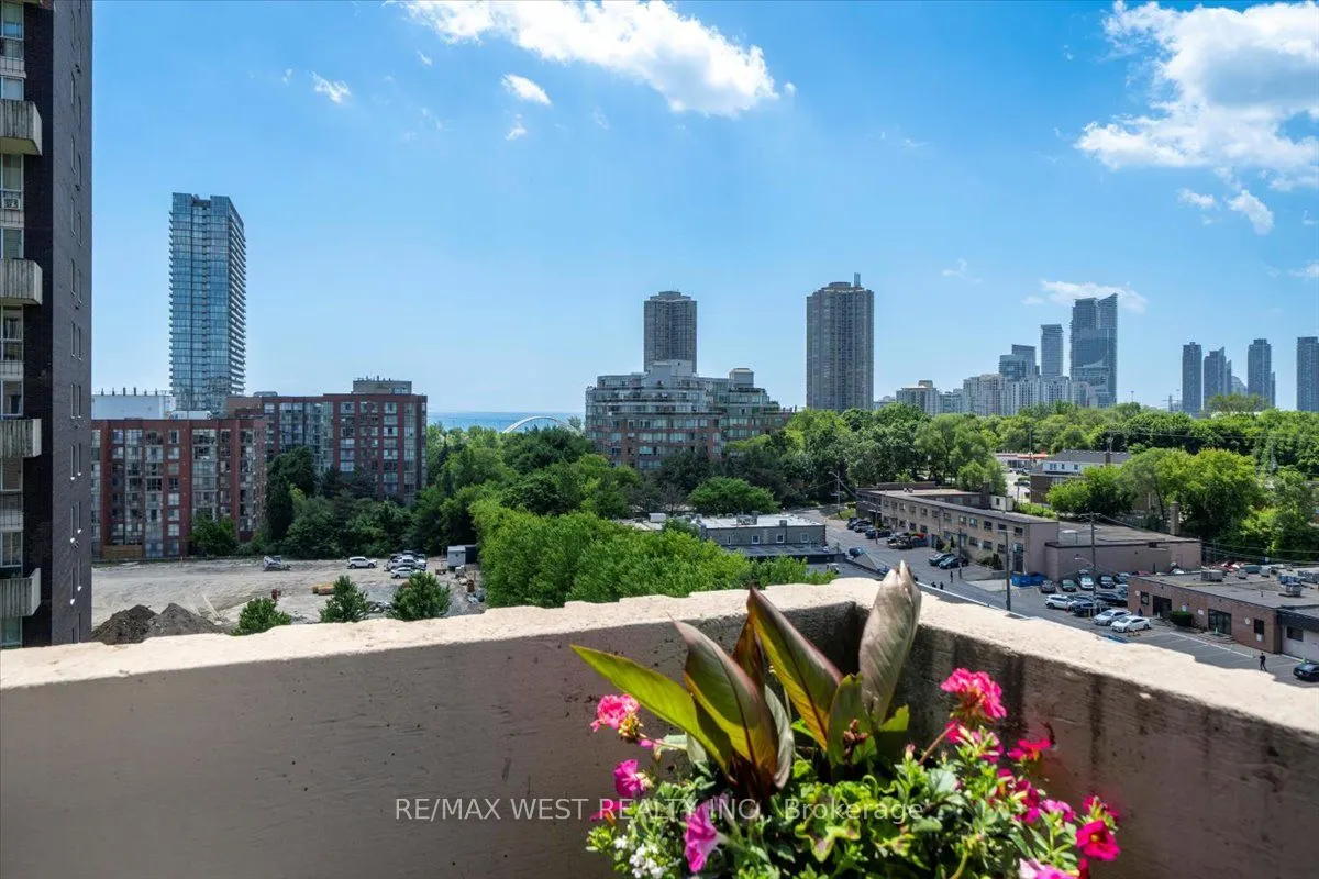 35 Ormskirk Avenue, #501