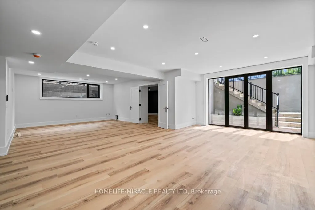 282 Maurice Drive