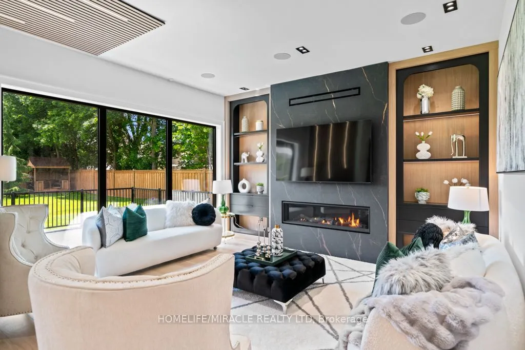 282 Maurice Drive