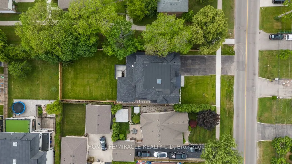 282 Maurice Drive