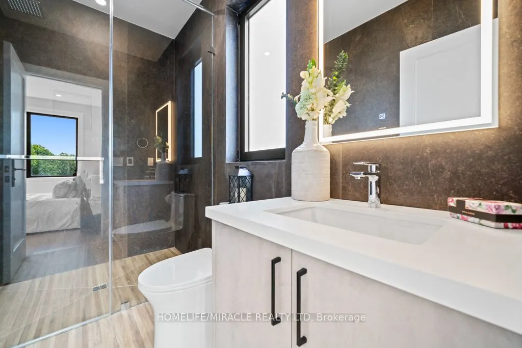 282 Maurice Drive