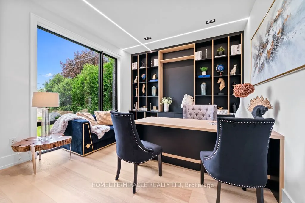 282 Maurice Drive