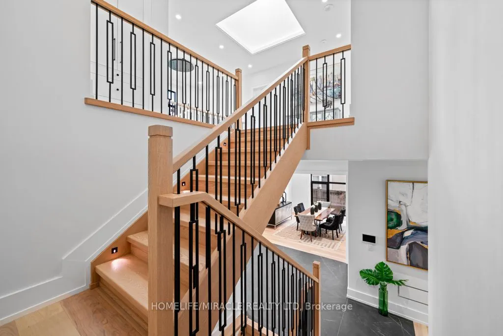 282 Maurice Drive