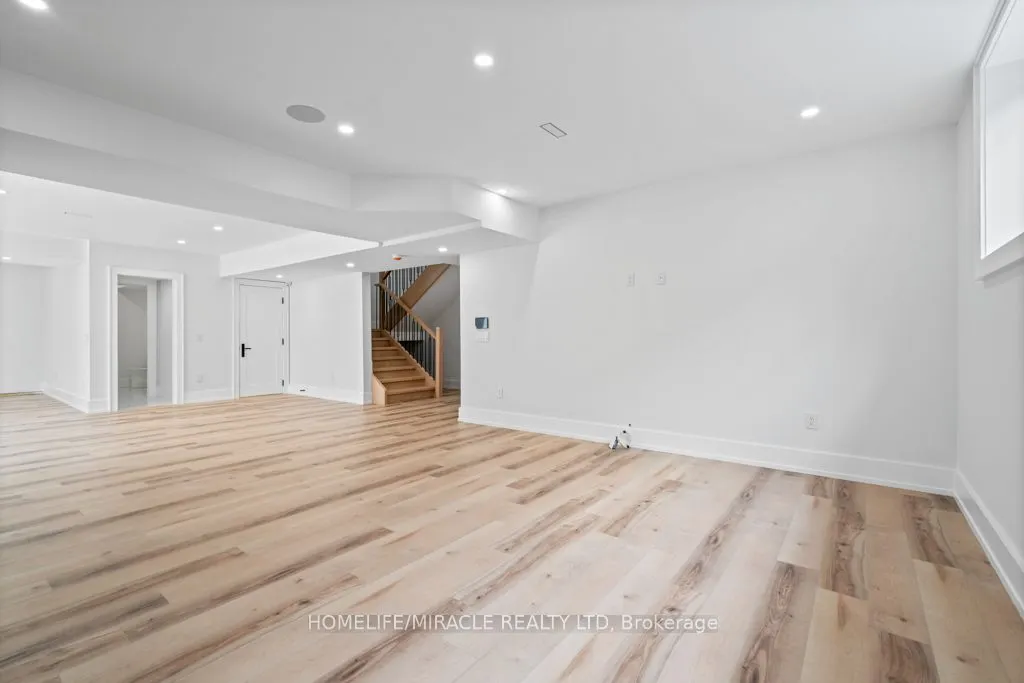282 Maurice Drive