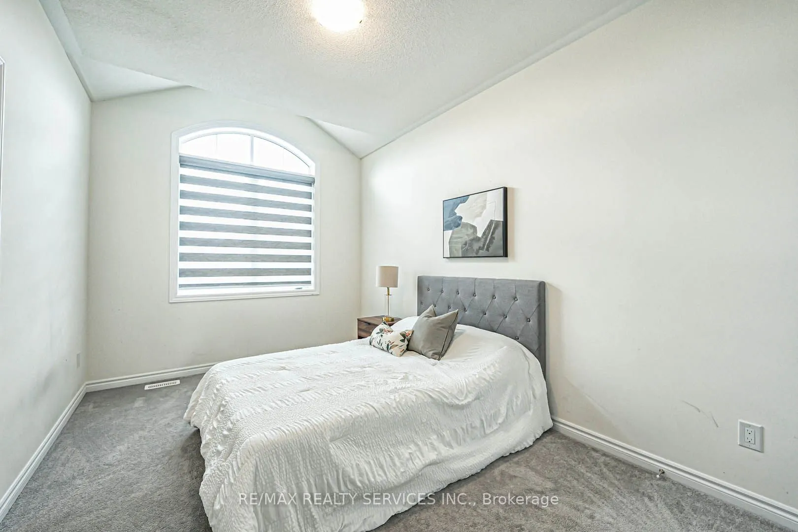 43 Rainbrook Close