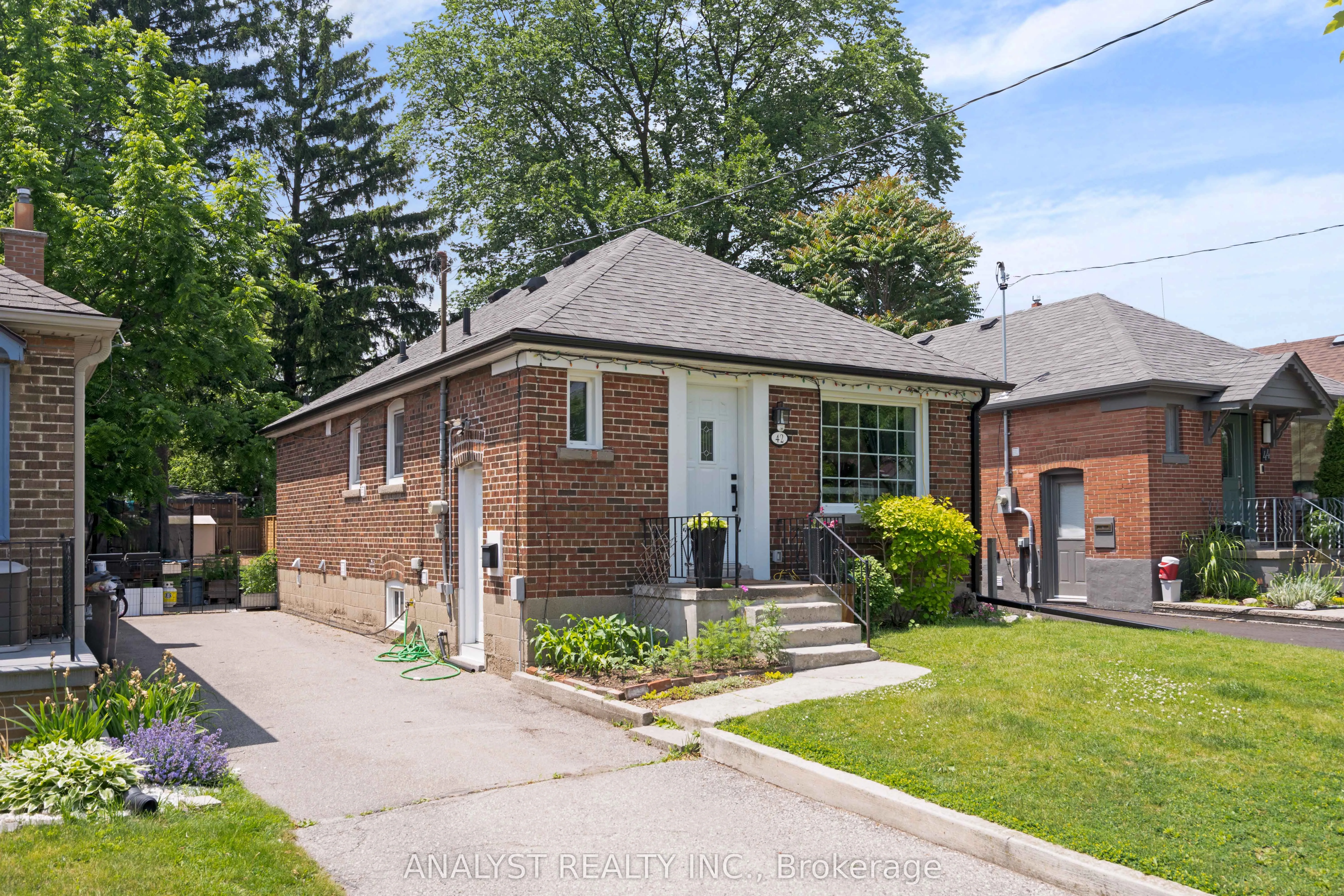 42 Smithfield Drive