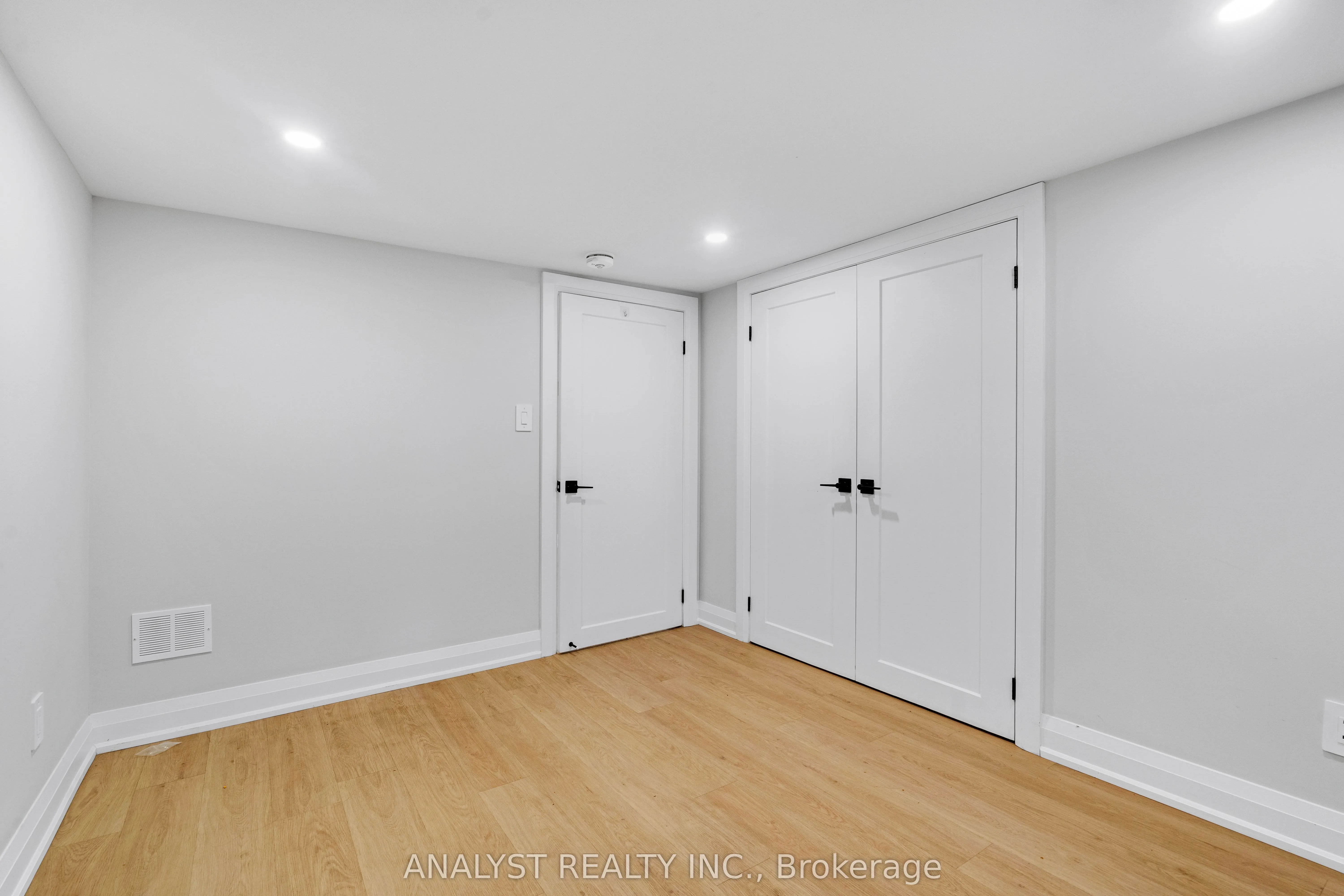 42 Smithfield Drive