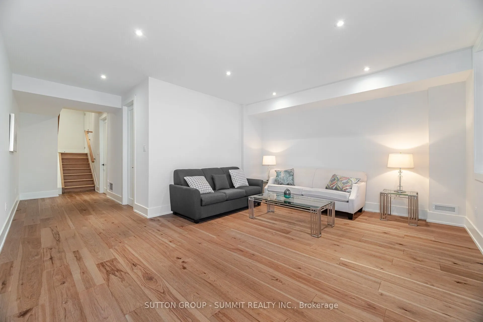 62 Ash Crescent
