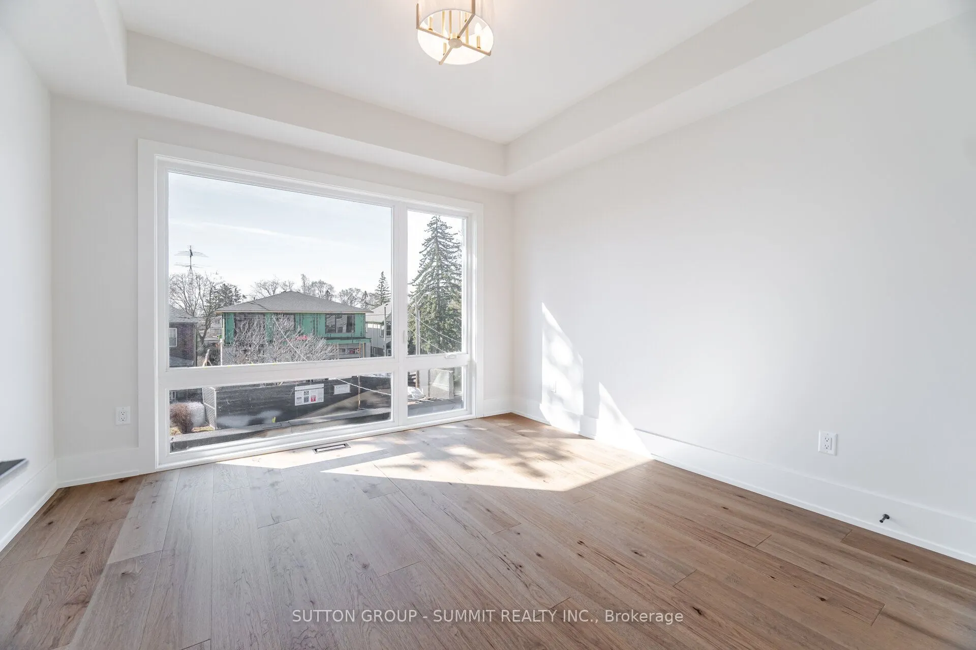 62 Ash Crescent