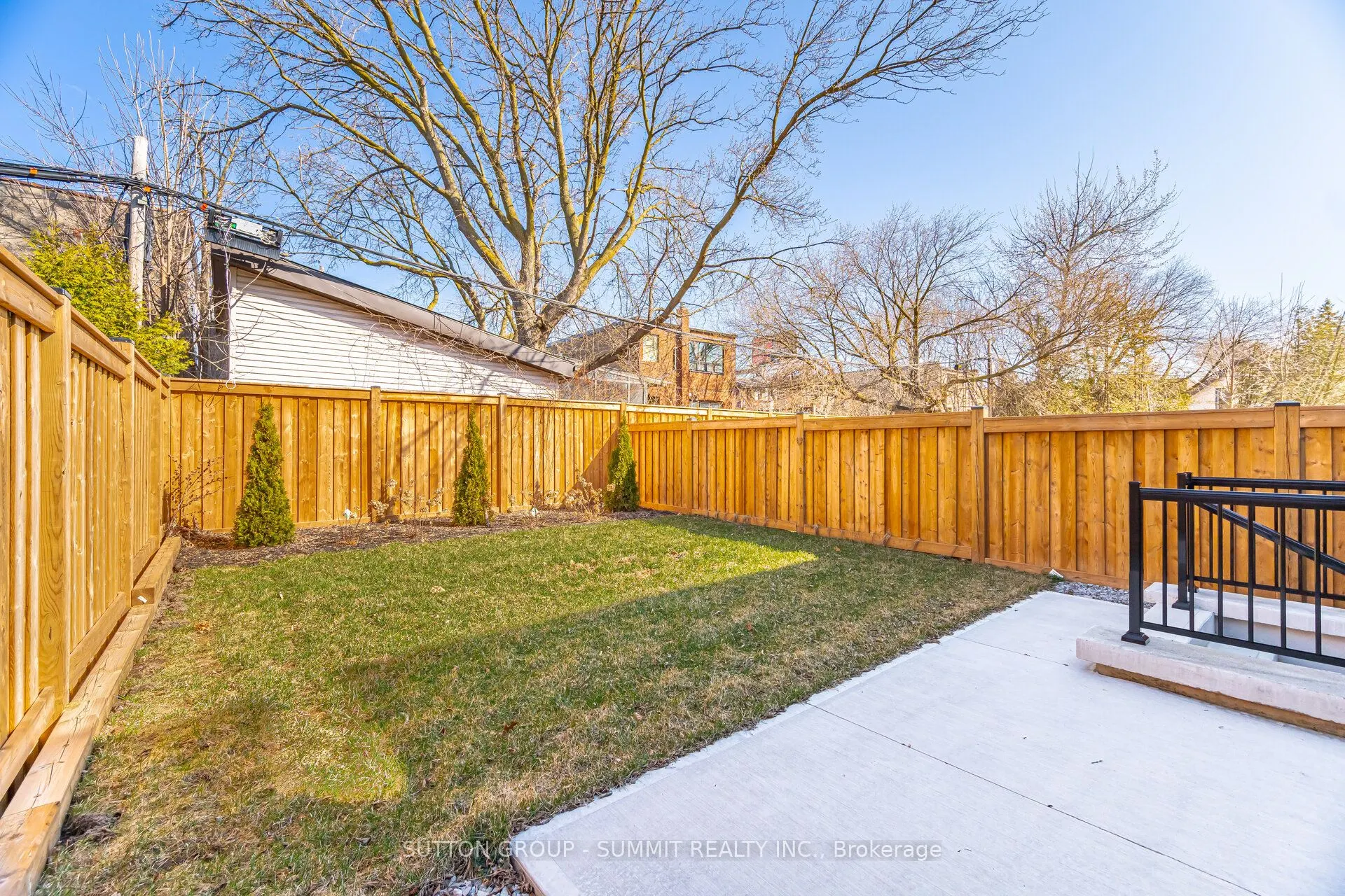 62 Ash Crescent
