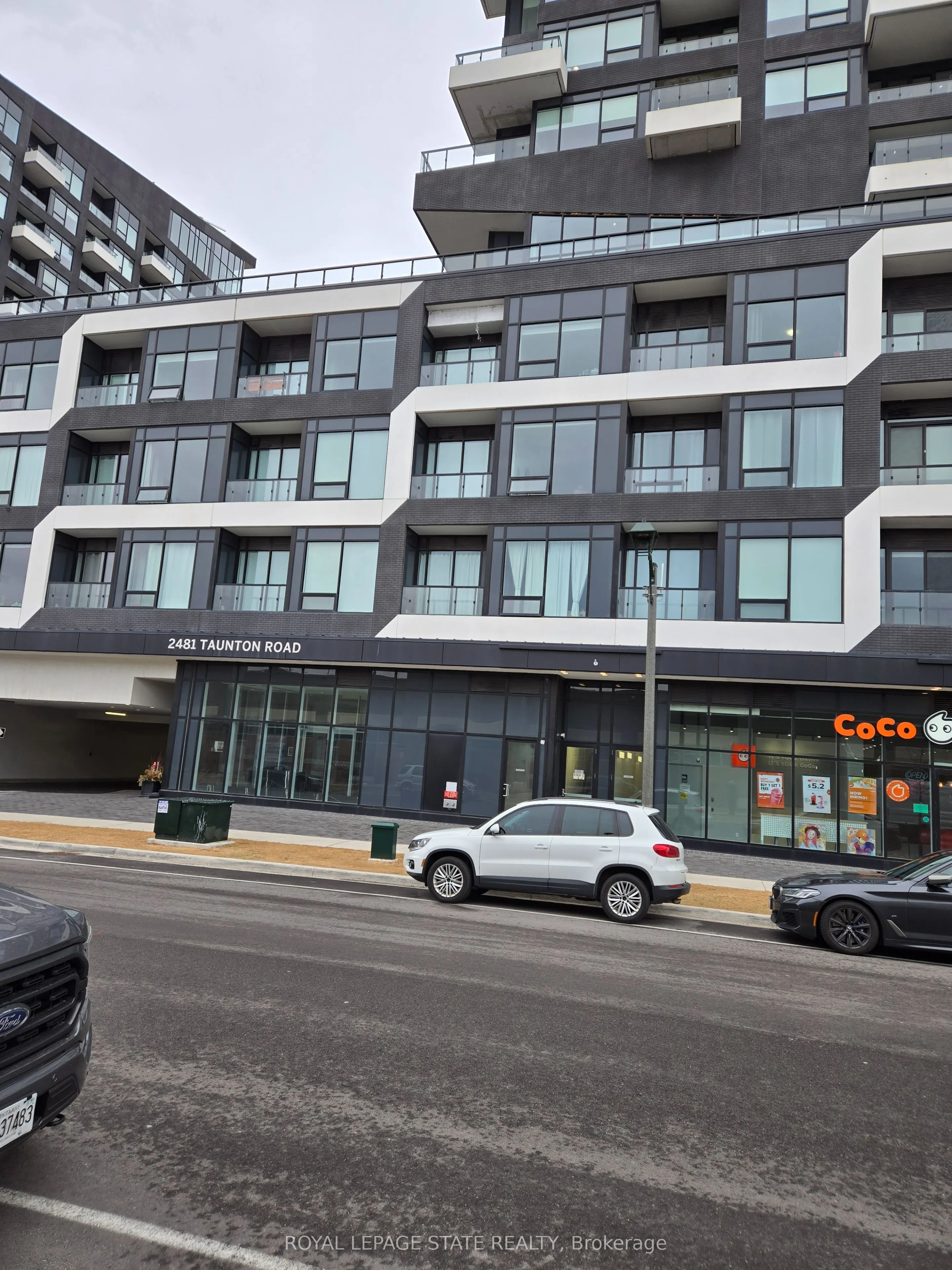 2481 Taunton Road, #802