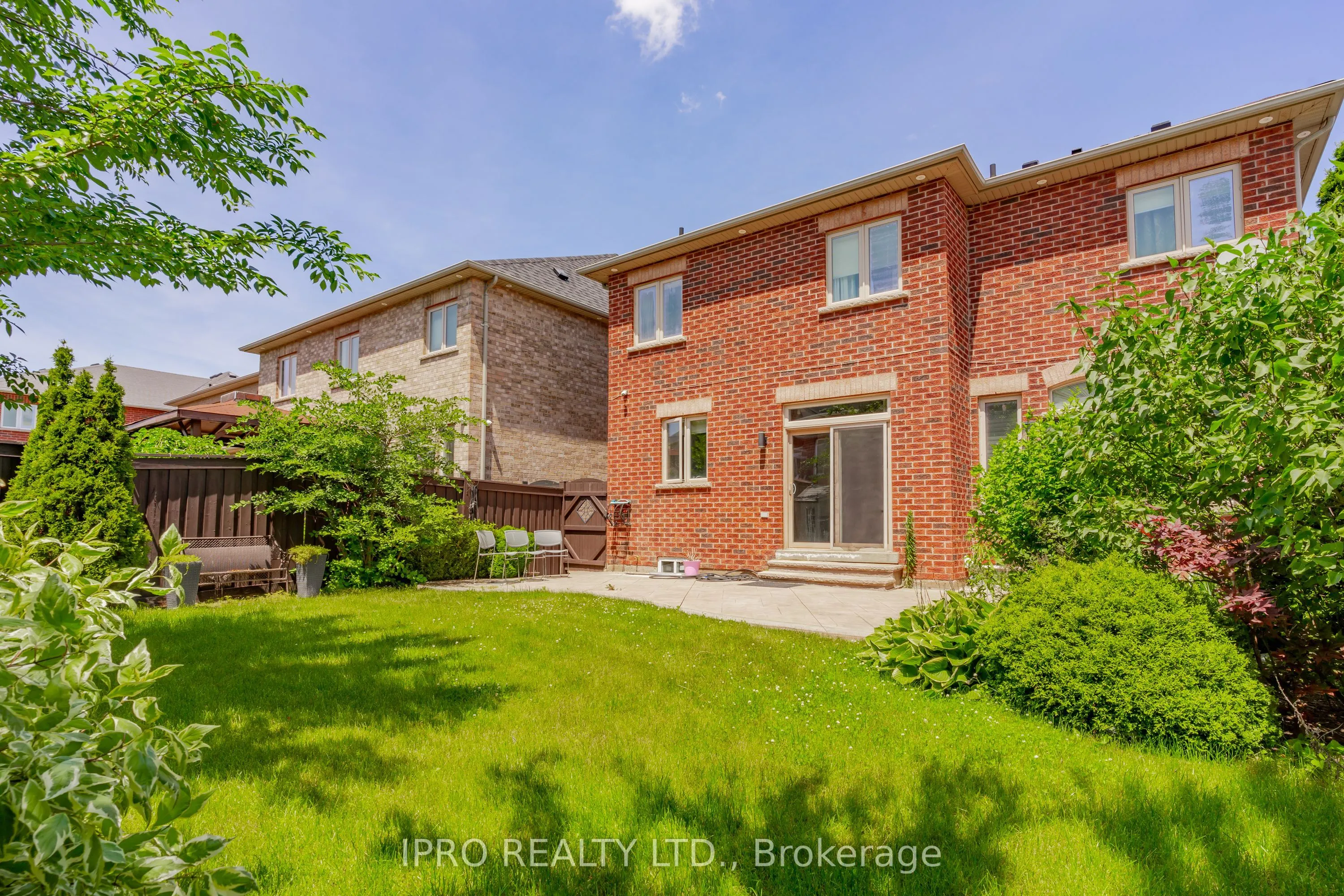 26 Maybeck Drive