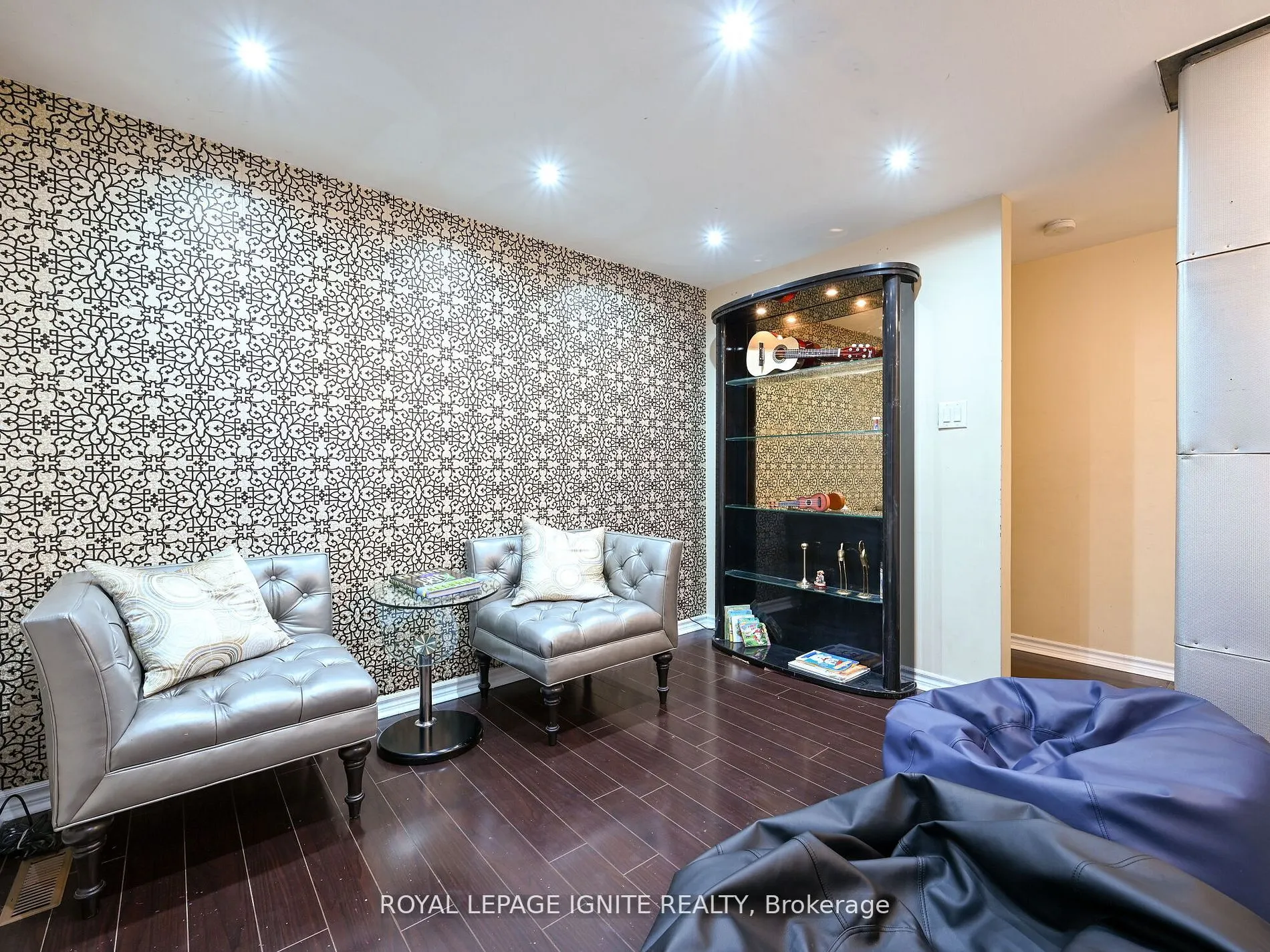 7141 Harwick Drive