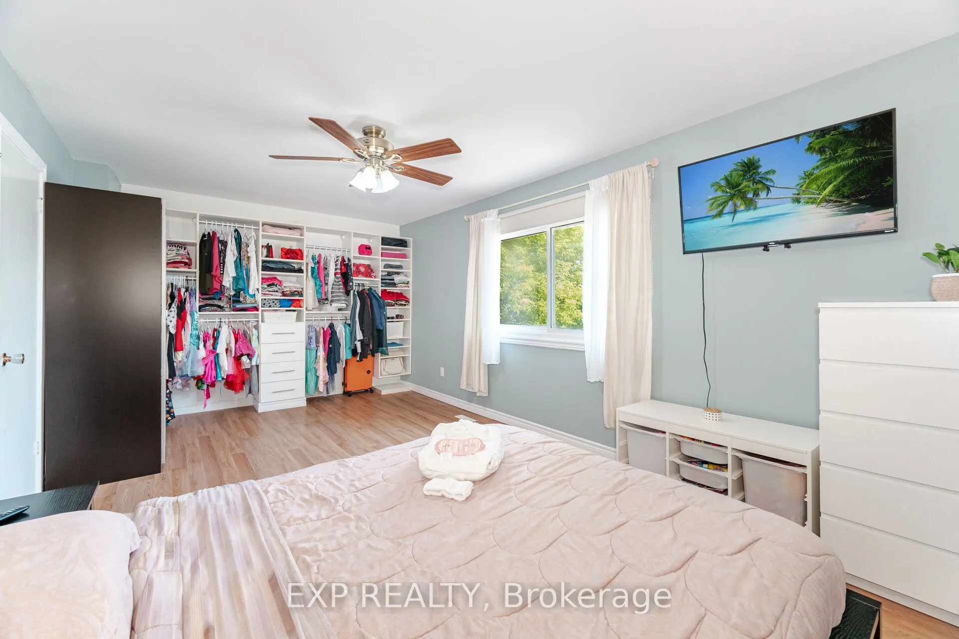 2779 Gananoque Drive, #32